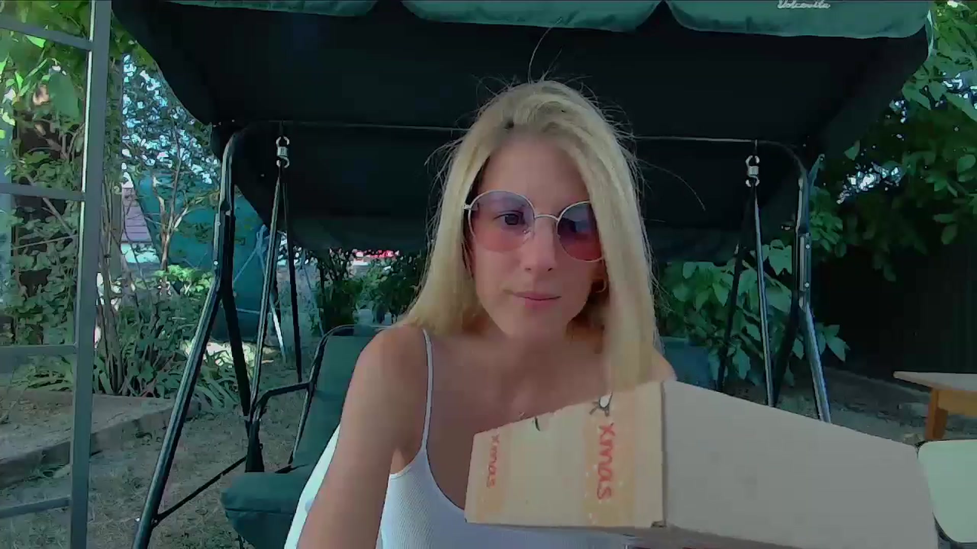 Gallery image thumbnail from Helenadoll's myfreecams stream on, 08/26/2025, 15:53 image 15 of 20