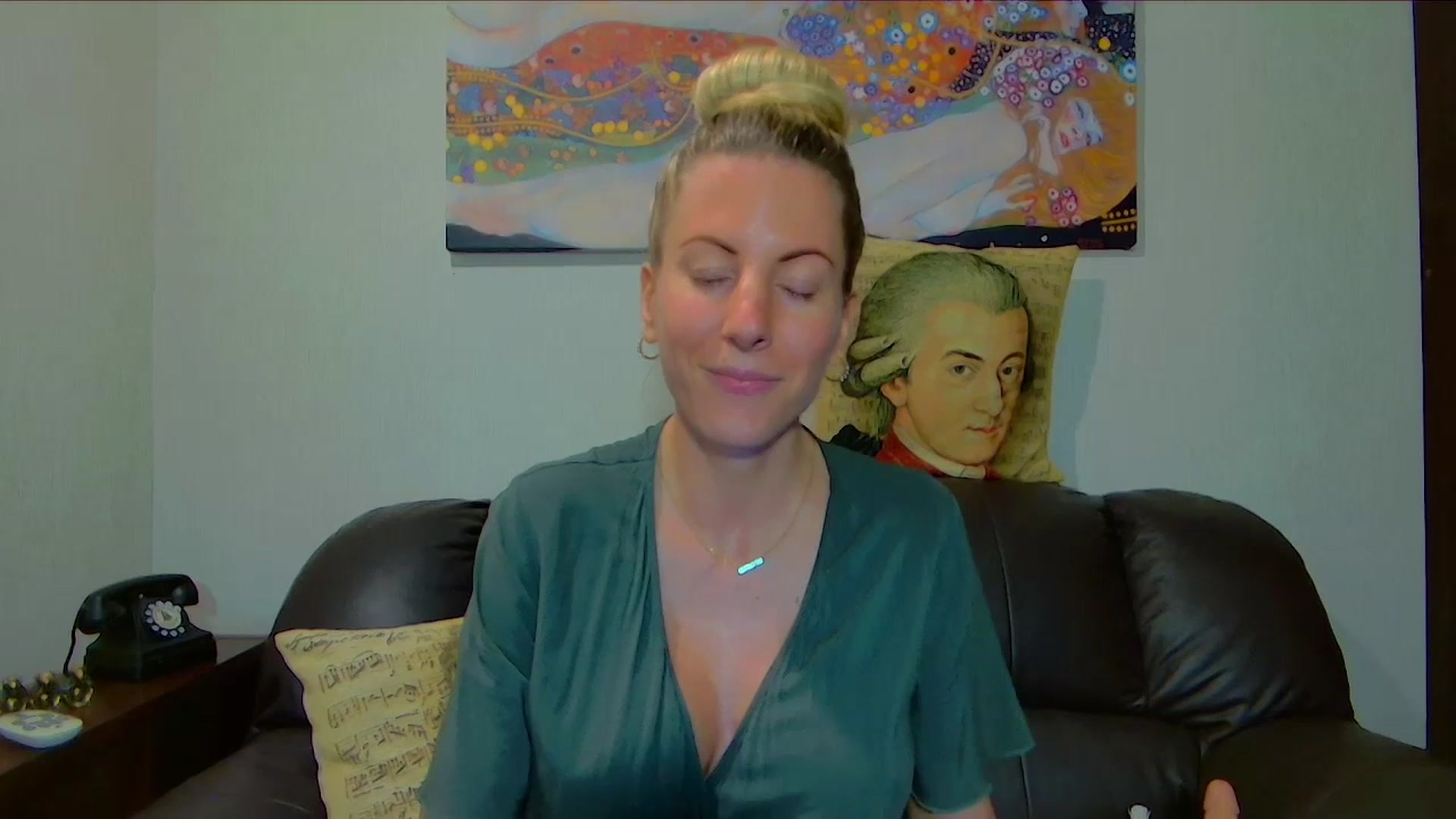 Gallery image thumbnail from Helenadoll's myfreecams stream on, 09/19/2025, 16:58 image 19 of 20