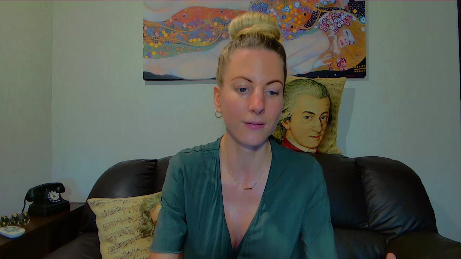 Gallery image thumbnail from Helenadoll's myfreecams stream on, 09/19/2025, 16:58 image 13 of 20