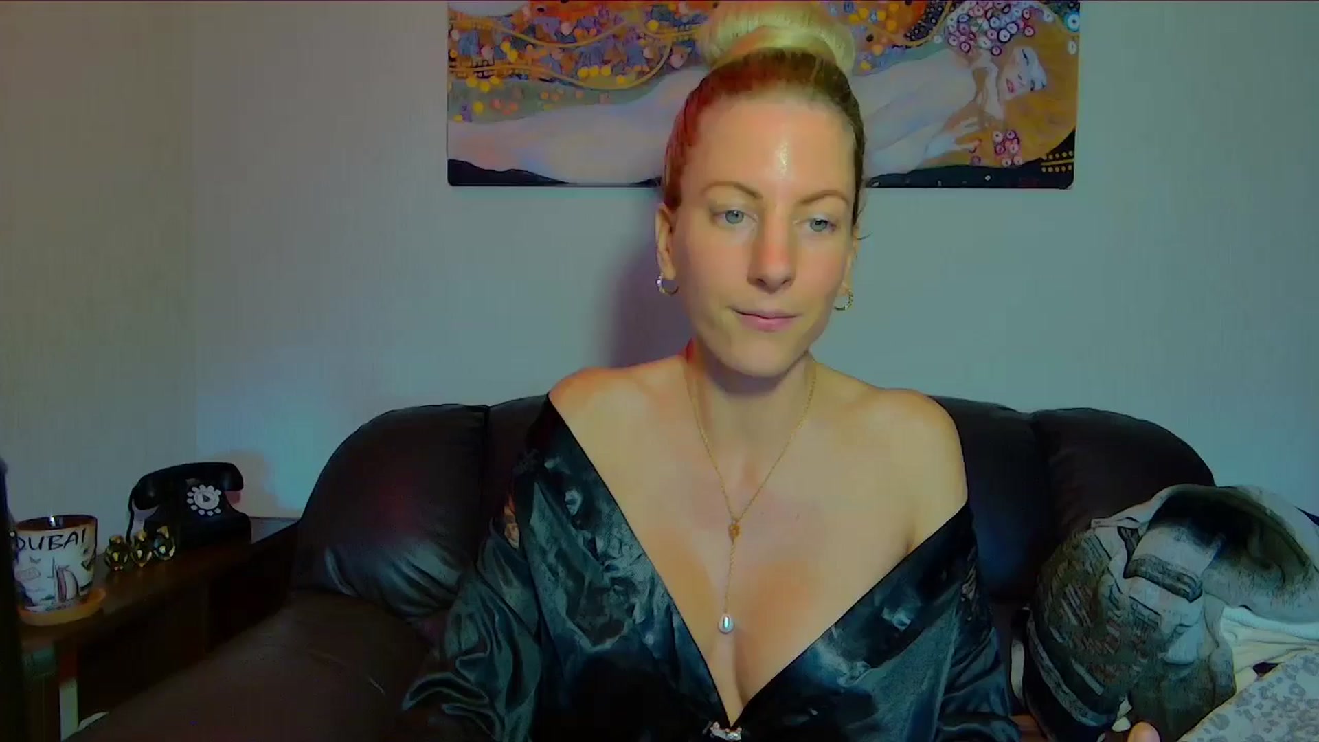 Gallery image thumbnail from Helenadoll's myfreecams stream on, 09/27/2025, 15:24 image 1 of 20