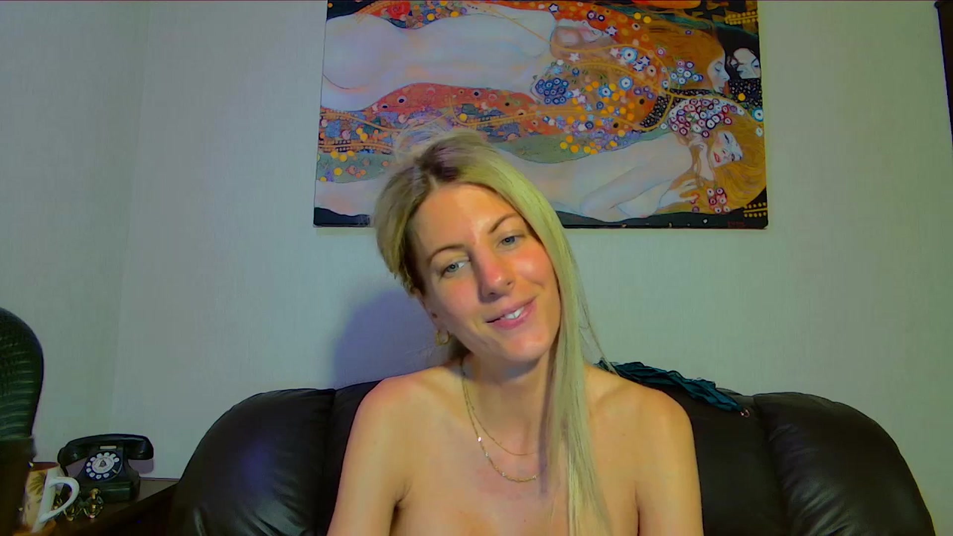 Gallery image thumbnail from Helenadoll's myfreecams stream on, 11/08/2025, 22:40 image 2 of 20