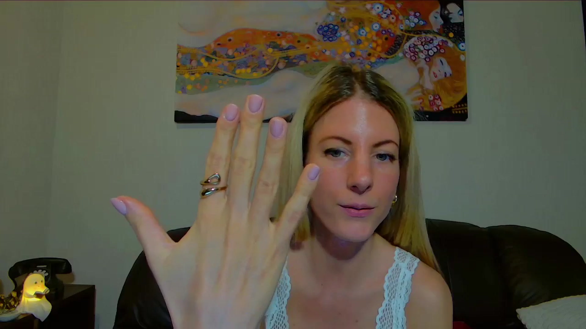 Gallery image thumbnail from Helenadoll's myfreecams stream on, 12/06/2025, 19:39 image 7 of 20