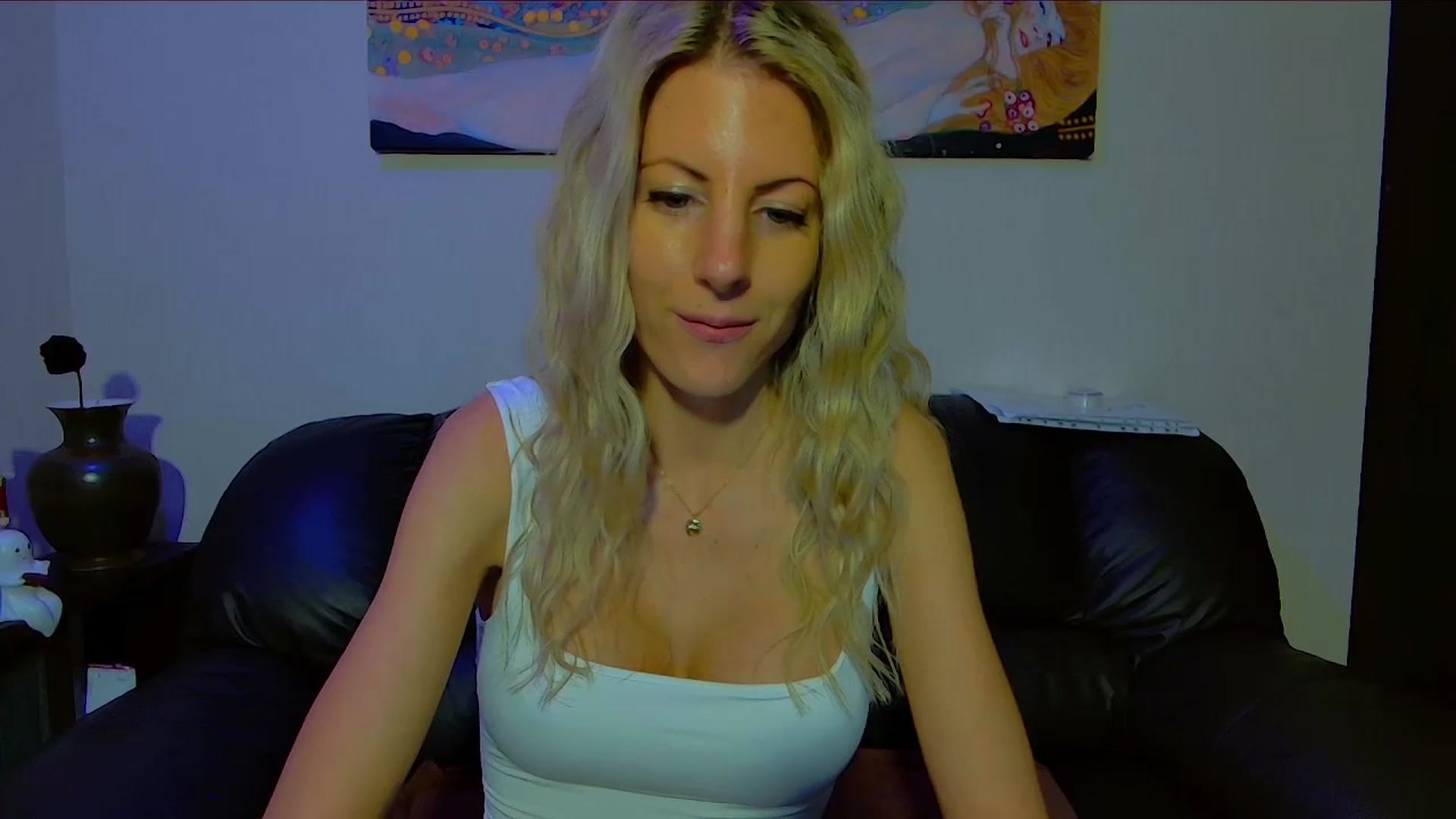 Gallery image thumbnail from Helenadoll's myfreecams stream on, 12/29/2025, 19:40 image 5 of 20