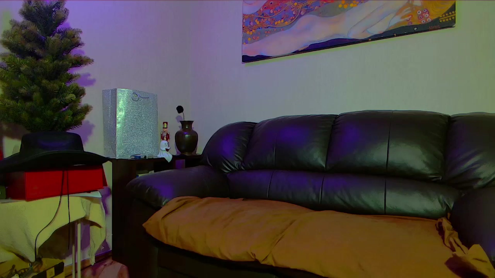 Gallery image thumbnail from Helenadoll's myfreecams stream on, 01/06/2026, 17:03 image 18 of 20