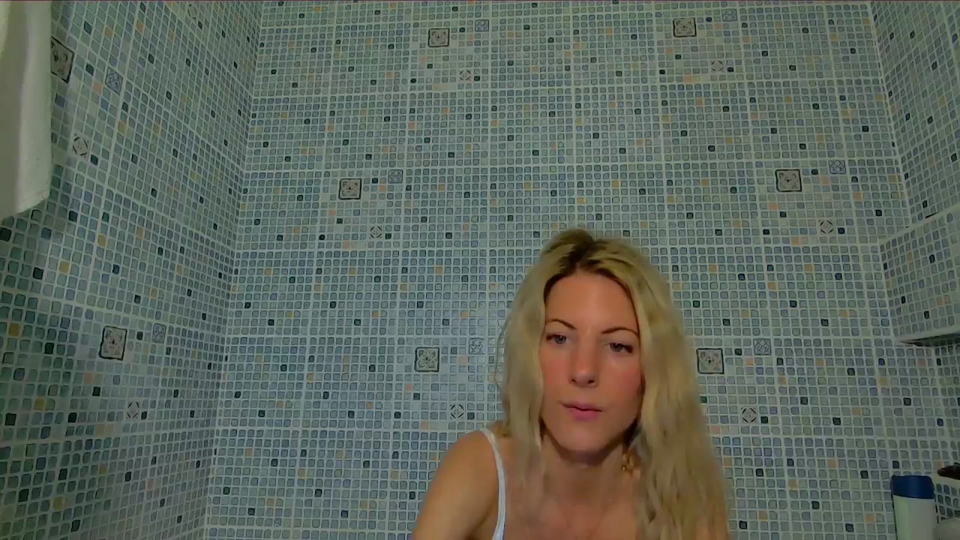 Gallery image thumbnail from Helenadoll's myfreecams stream on, 01/14/2026, 20:06 image 19 of 20