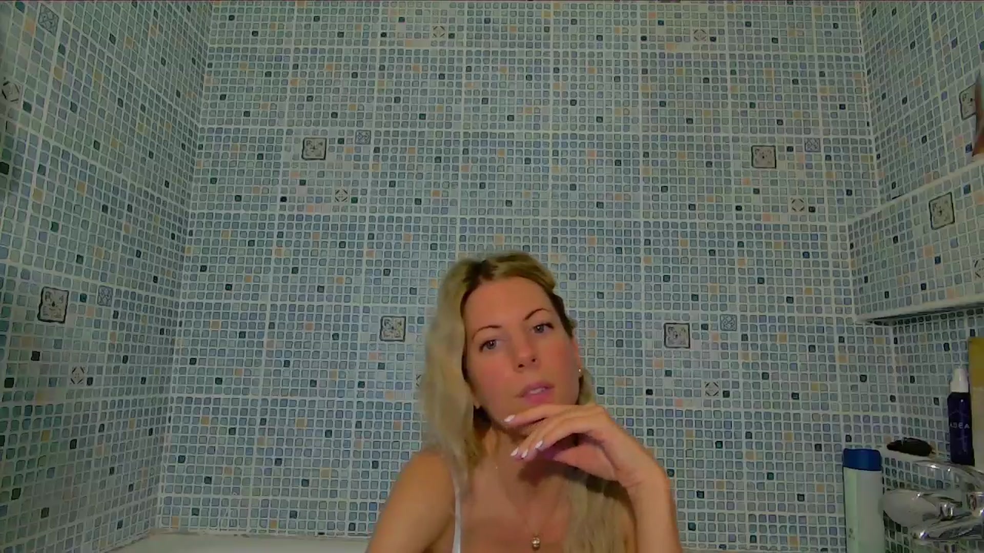 Gallery image thumbnail from Helenadoll's myfreecams stream on, 01/14/2026, 21:53 image 2 of 20