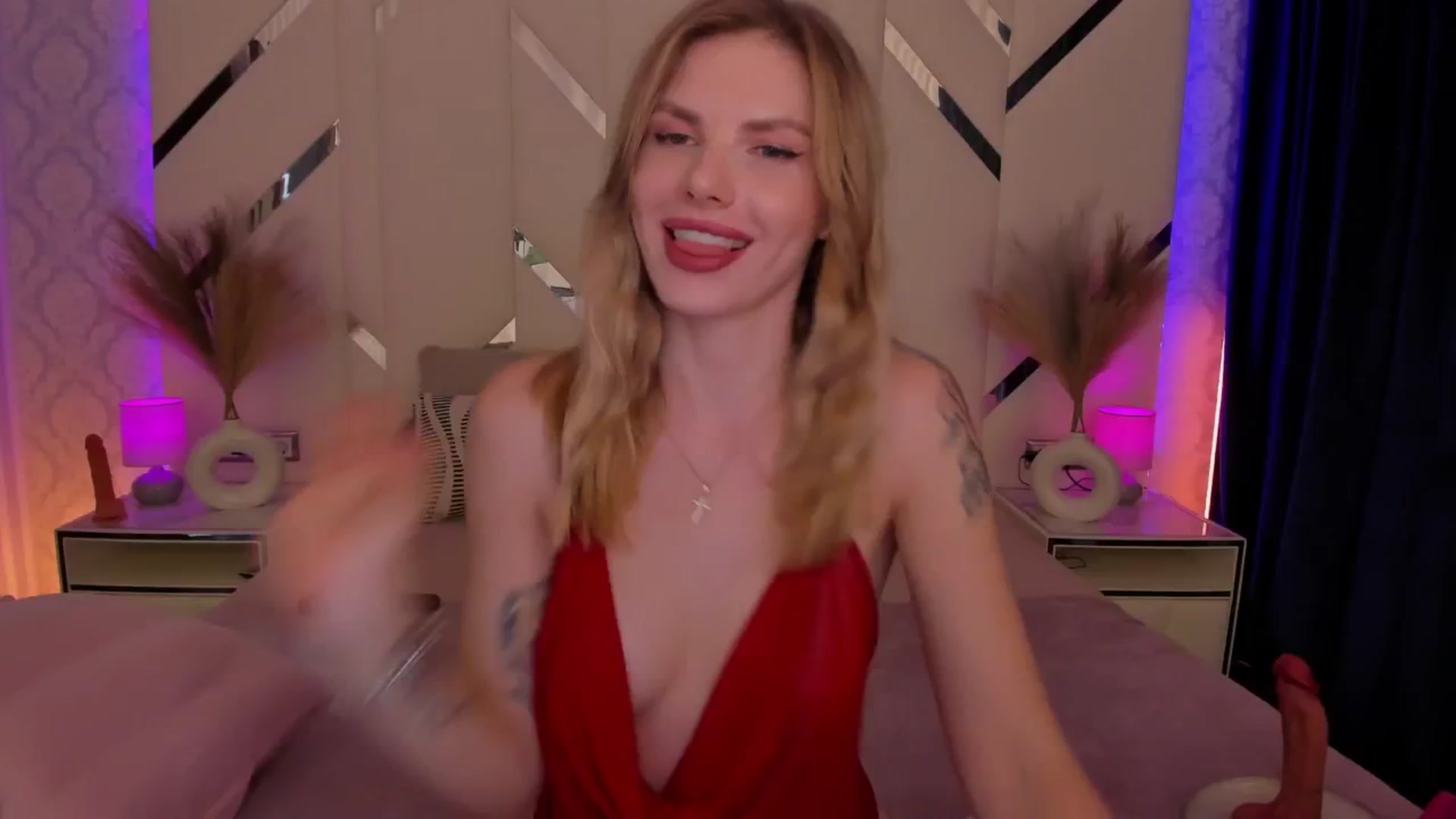 Gallery image thumbnail from Heleyybaylee's myfreecams stream on, 02/01/2025, 23:33 image 3 of 20