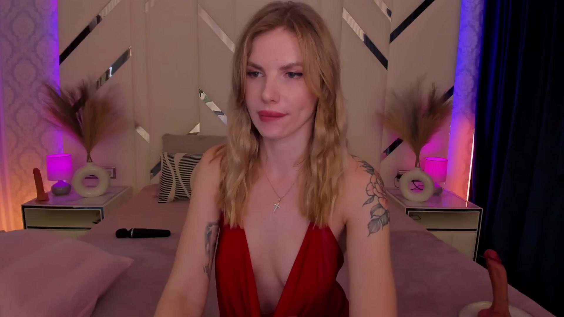Gallery image thumbnail from Heleyybaylee's myfreecams stream on, 02/01/2025, 23:33 image 18 of 20