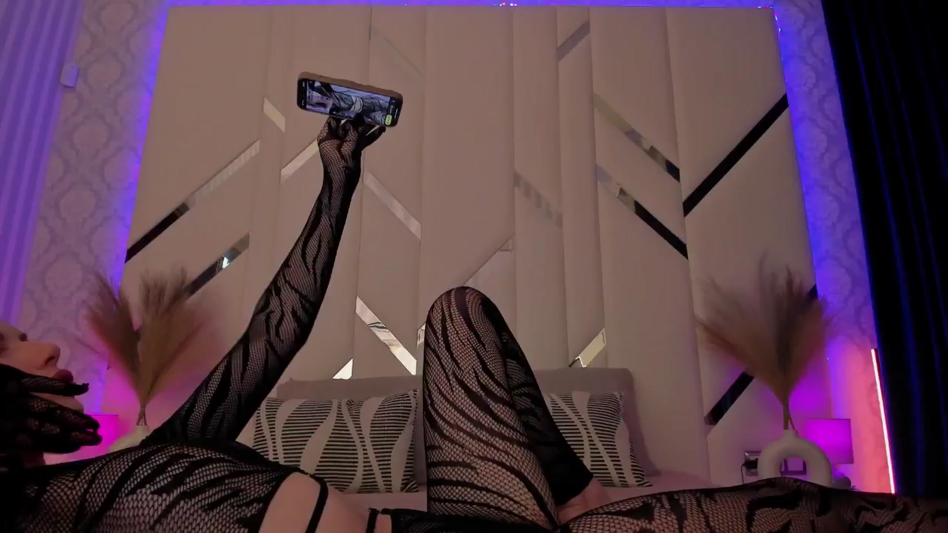 Gallery image thumbnail from Heleyybaylee's myfreecams stream on, 02/05/2025, 16:20 image 5 of 20