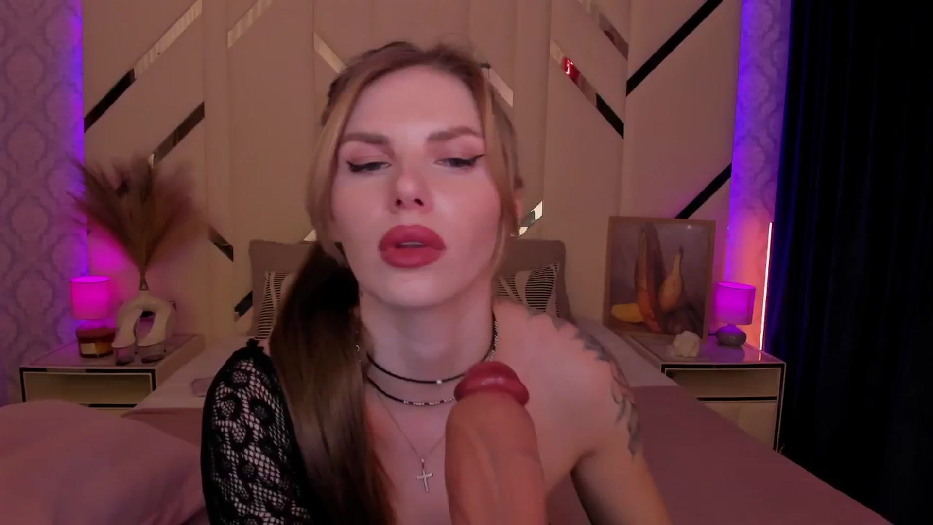 Gallery image thumbnail from Heleyybaylee's myfreecams stream on, 02/17/2025, 22:56 image 8 of 20