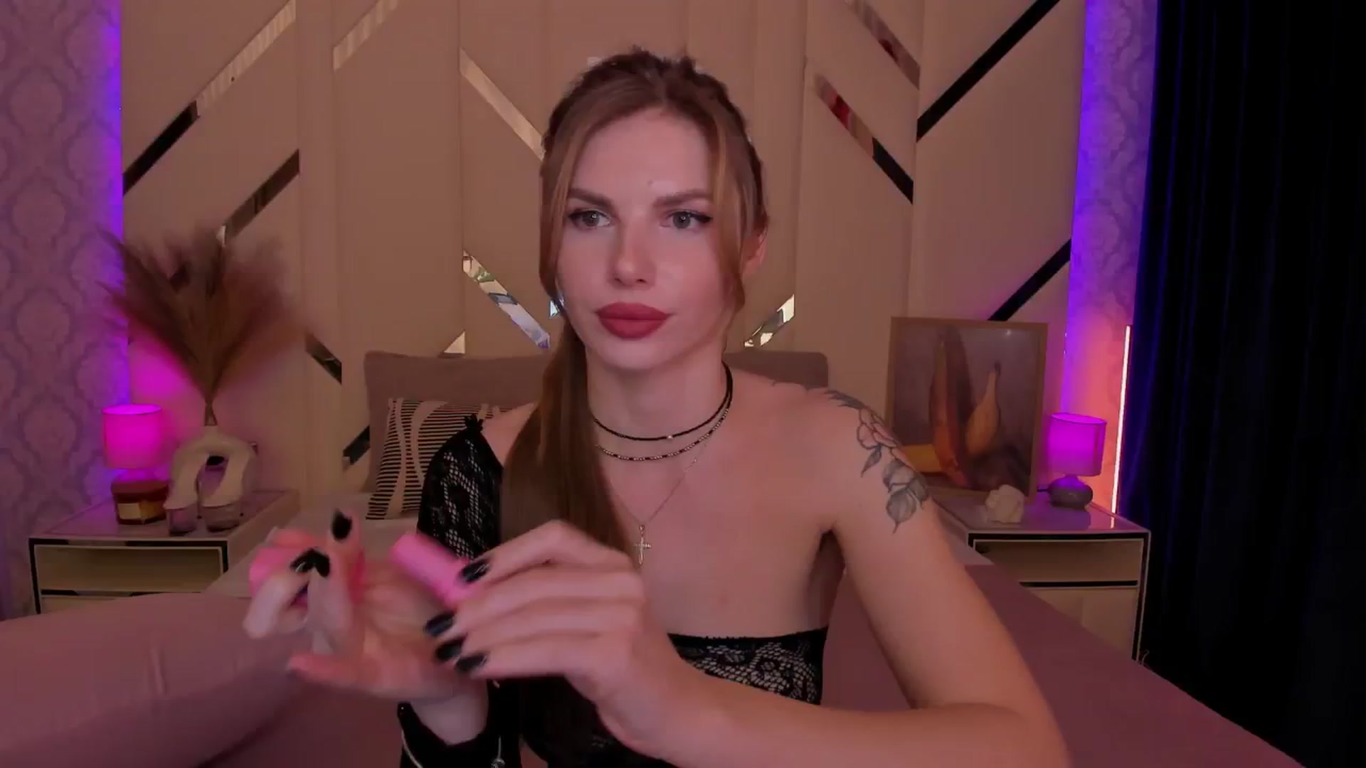Gallery image thumbnail from Heleyybaylee's myfreecams stream on, 02/17/2025, 22:56 image 2 of 20