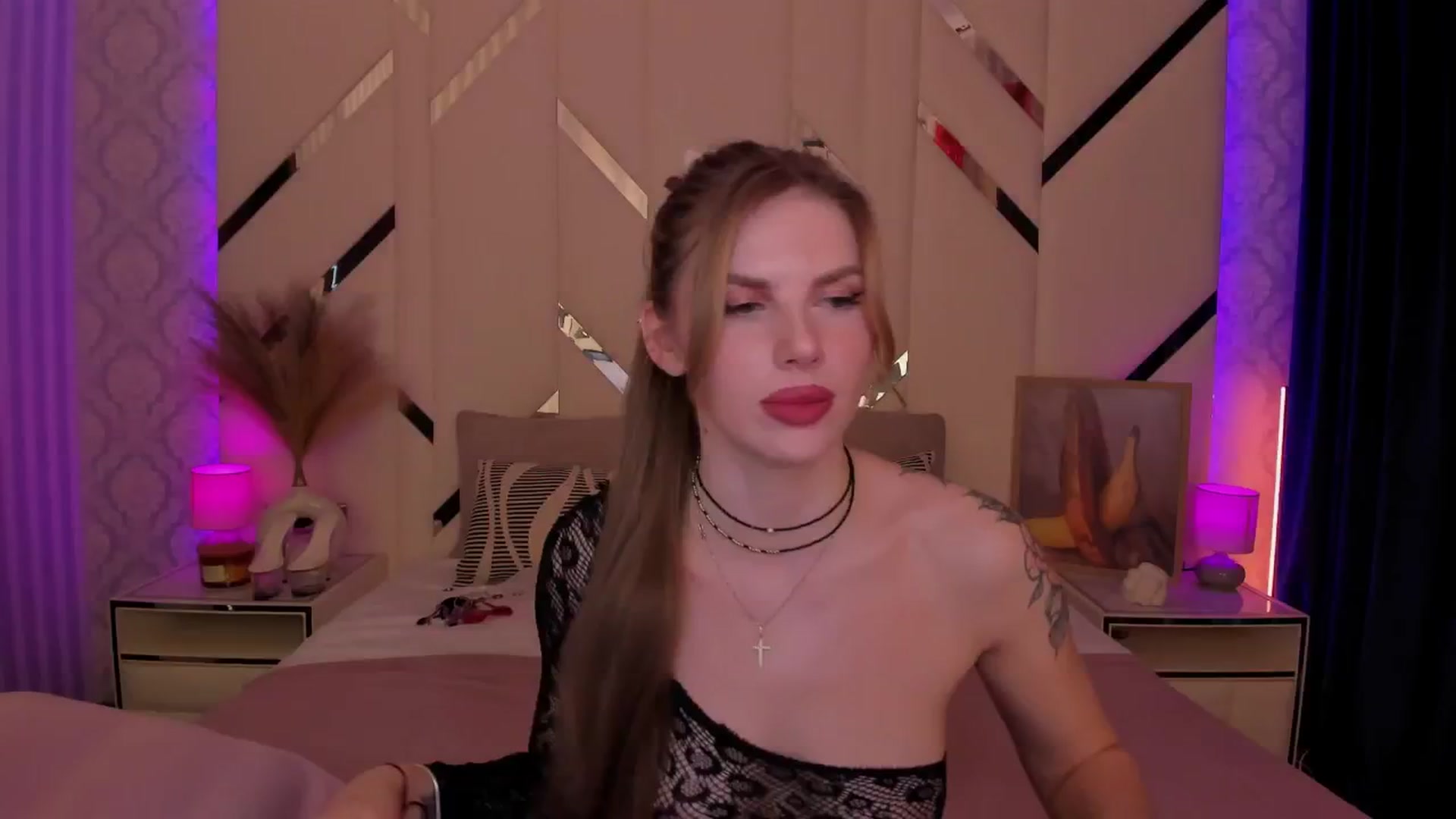 Gallery image thumbnail from Heleyybaylee's myfreecams stream on, 02/18/2025, 02:37 image 8 of 20