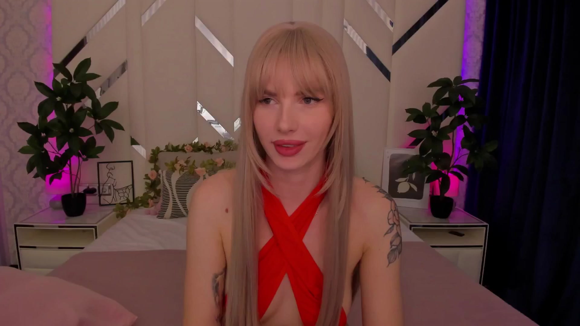Gallery image thumbnail from Heleyybaylee's myfreecams stream on, 04/03/2025, 16:29 image 3 of 20