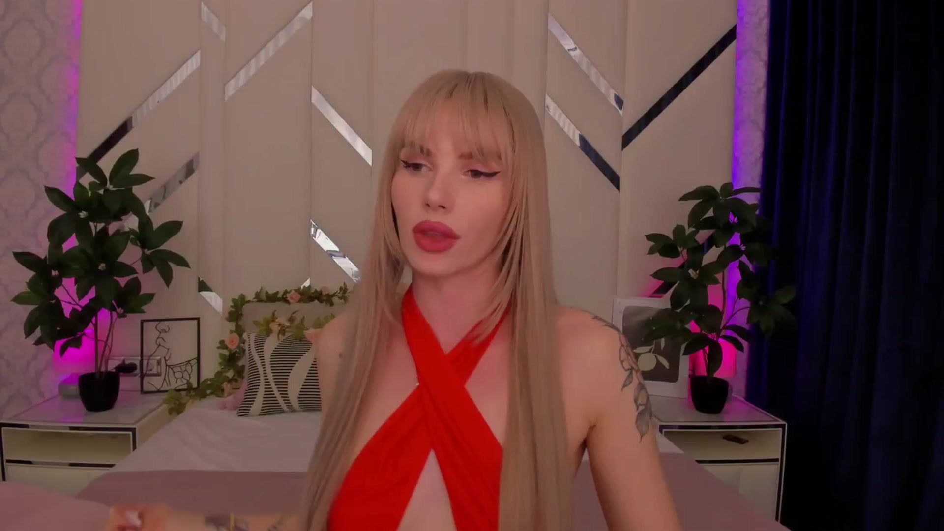 Gallery image thumbnail from Heleyybaylee's myfreecams stream on, 04/03/2025, 17:38 image 3 of 20