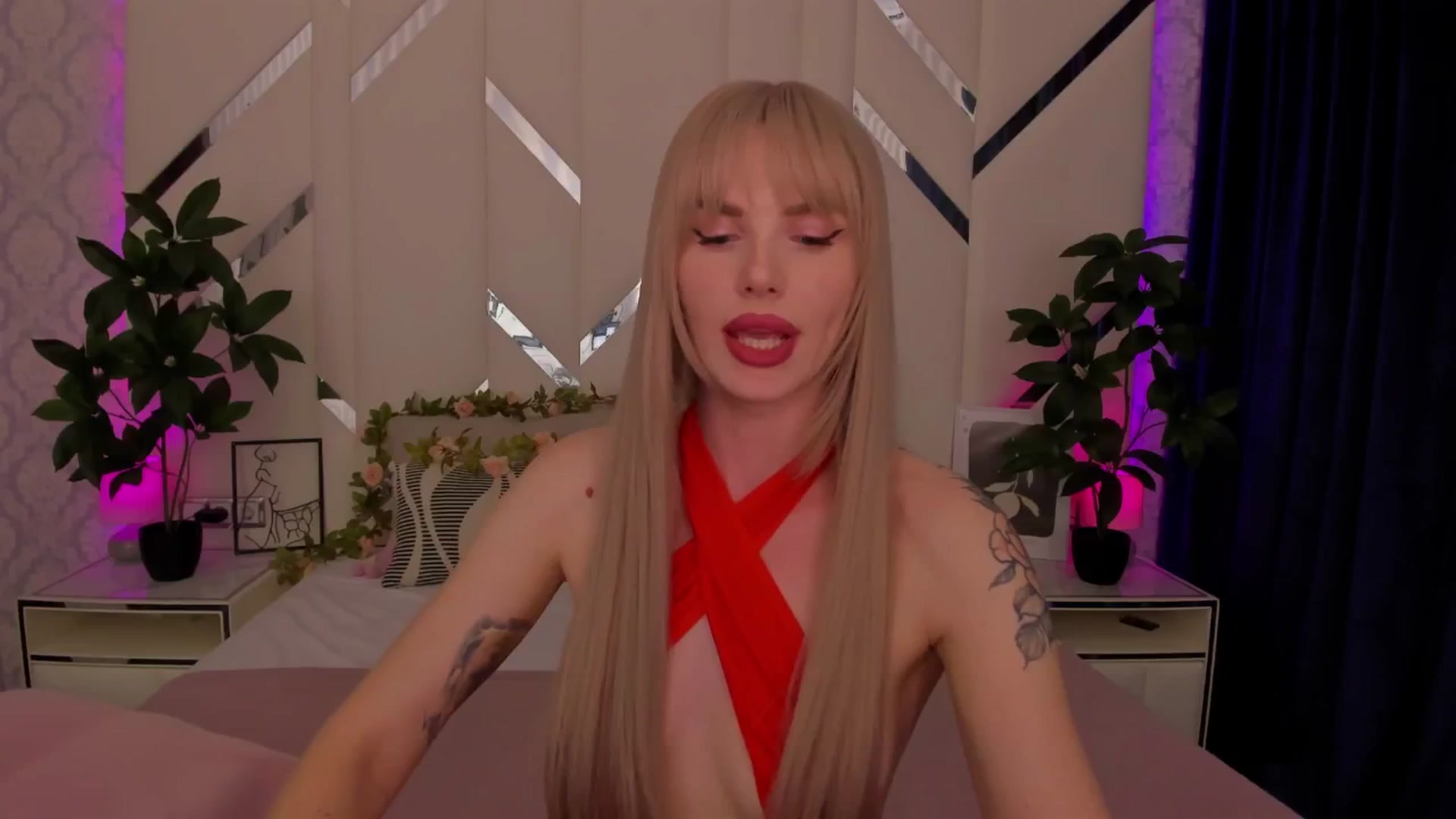 Gallery image thumbnail from Heleyybaylee's myfreecams stream on, 04/03/2025, 17:38 image 7 of 20