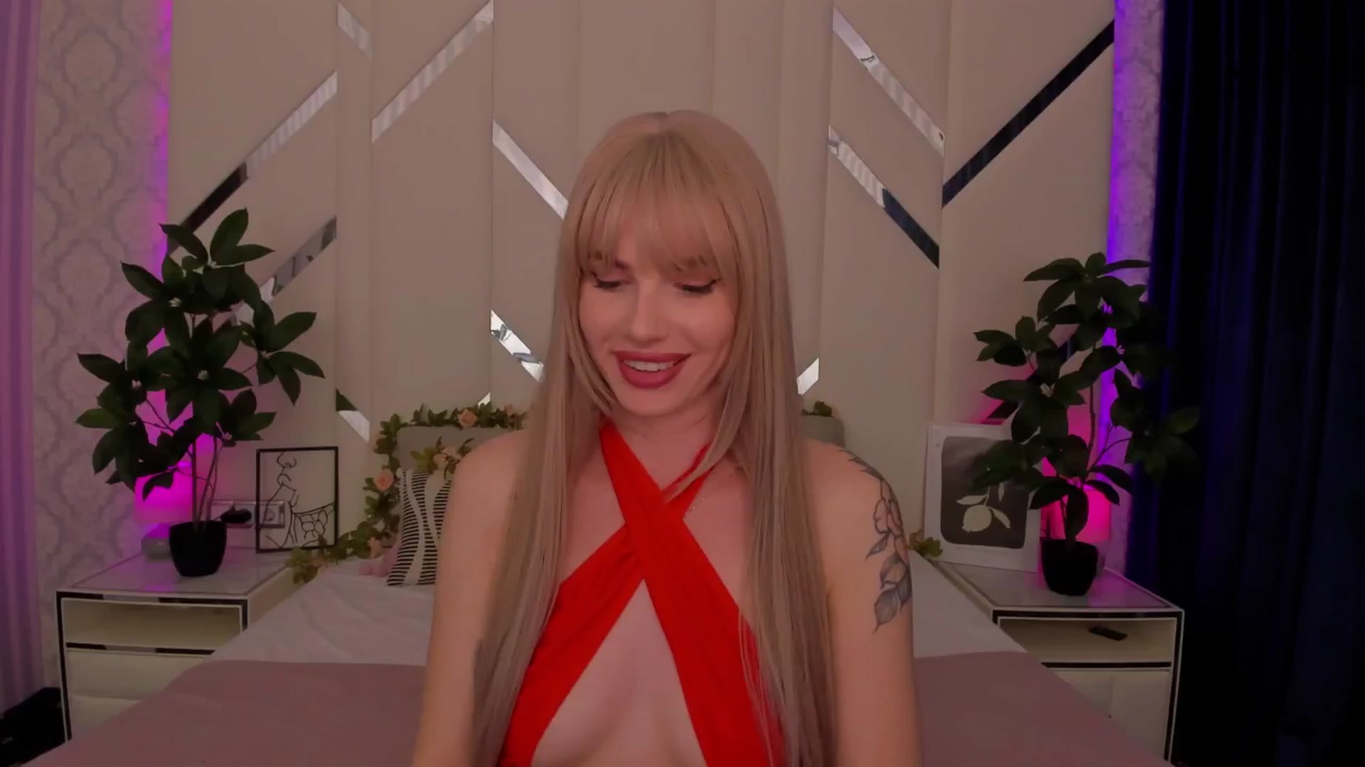 Gallery image thumbnail from Heleyybaylee's myfreecams stream on, 04/03/2025, 23:26 image 18 of 20