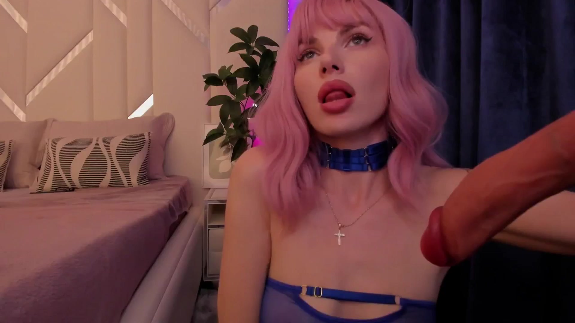 Gallery image thumbnail from Heleyybaylee's myfreecams stream on, 04/21/2025, 19:57 image 8 of 20