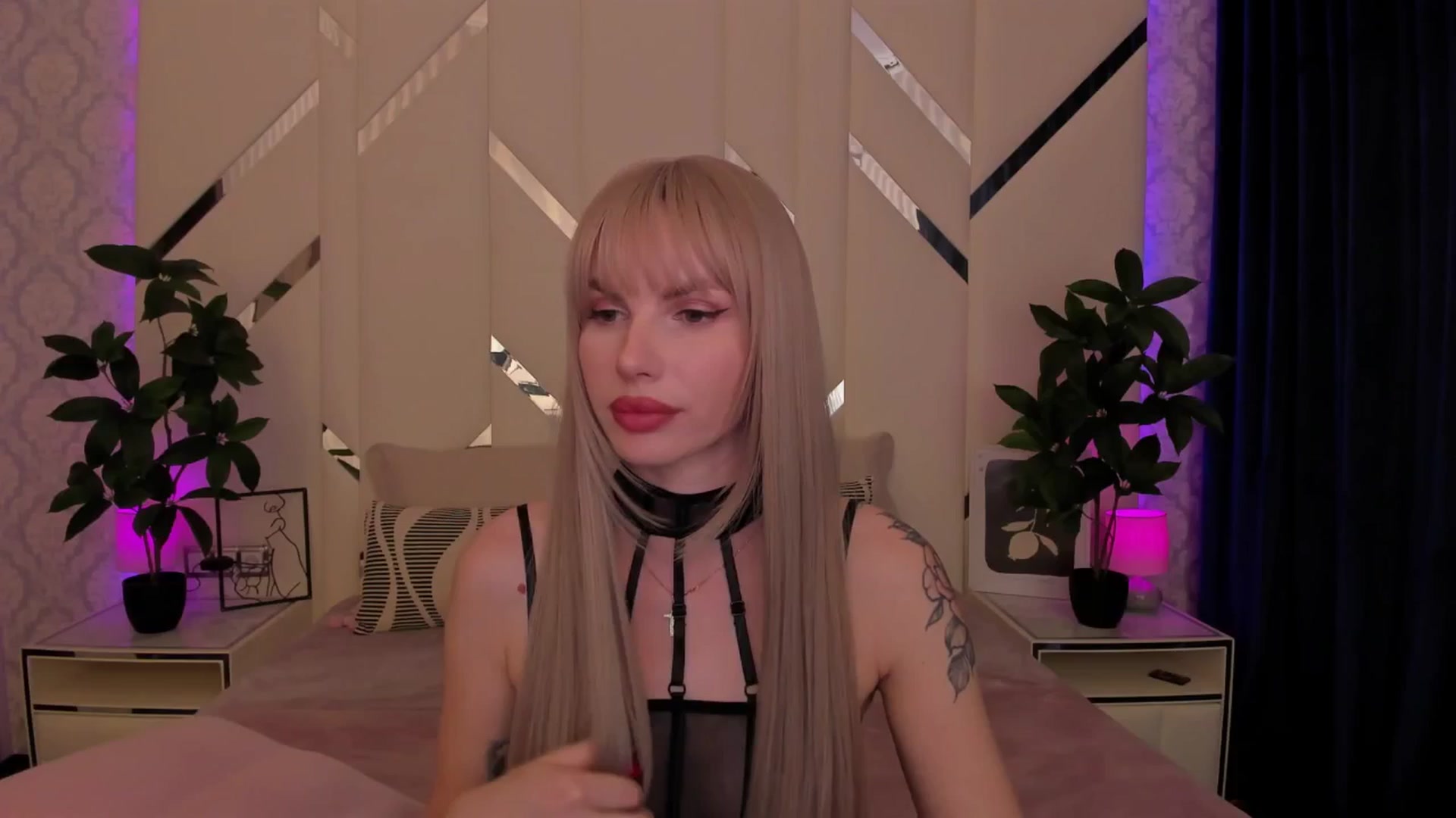 Gallery image thumbnail from Heleyybaylee's myfreecams stream on, 04/24/2025, 18:56 image 19 of 20