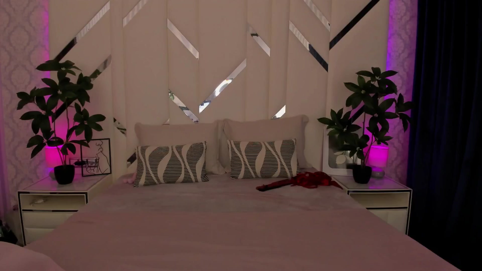 Gallery image thumbnail from Heleyybaylee's myfreecams stream on, 05/05/2025, 21:14 image 18 of 20