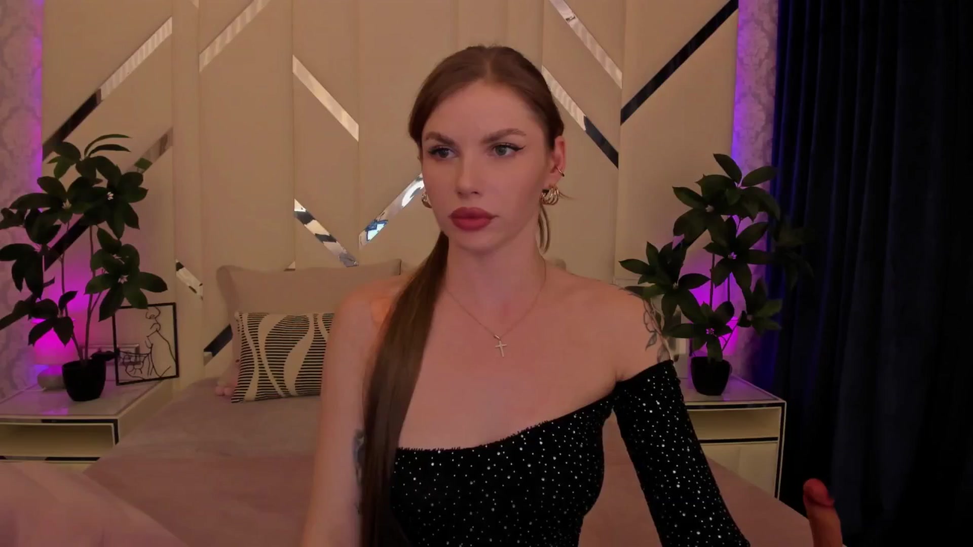 Gallery image thumbnail from Heleyybaylee's myfreecams stream on, 05/06/2025, 21:42 image 20 of 20