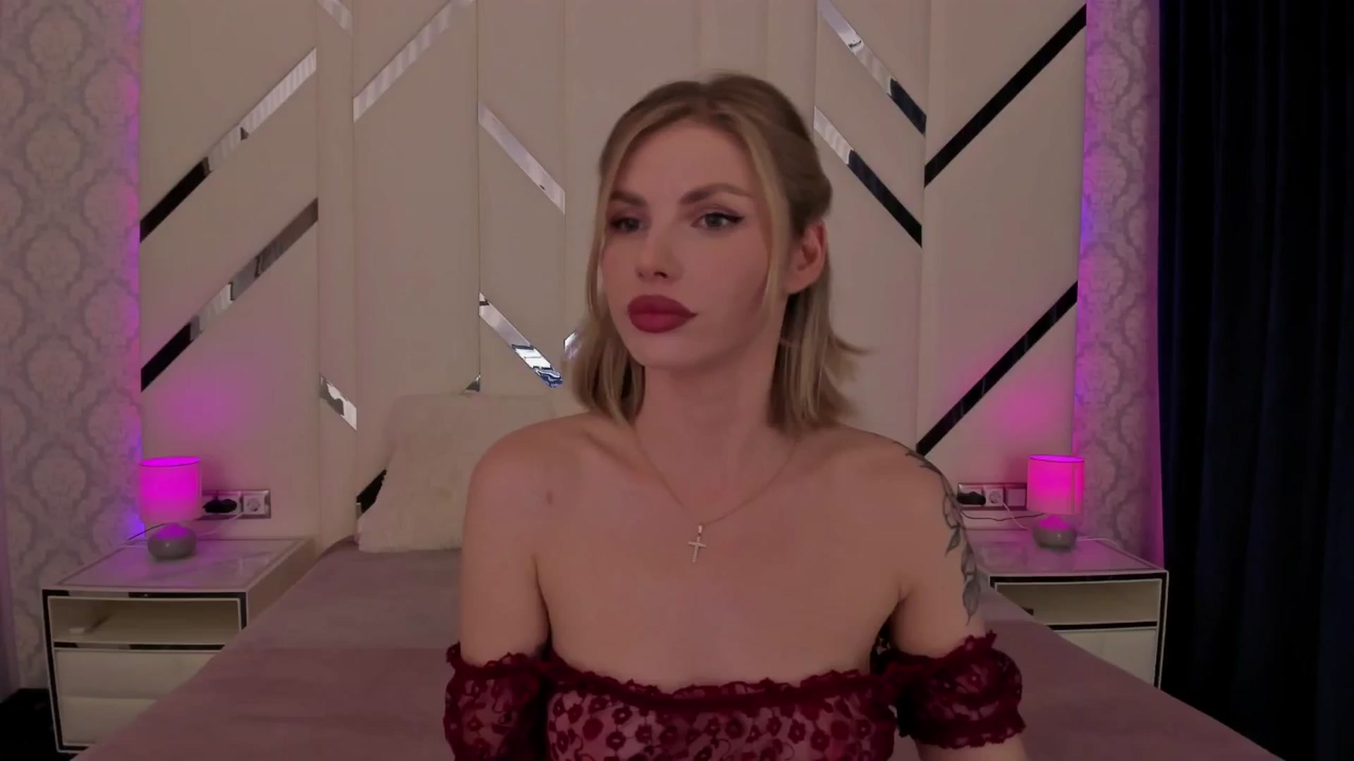 Gallery image thumbnail from Heleyybaylee's myfreecams stream on, 06/27/2025, 22:12 image 9 of 20