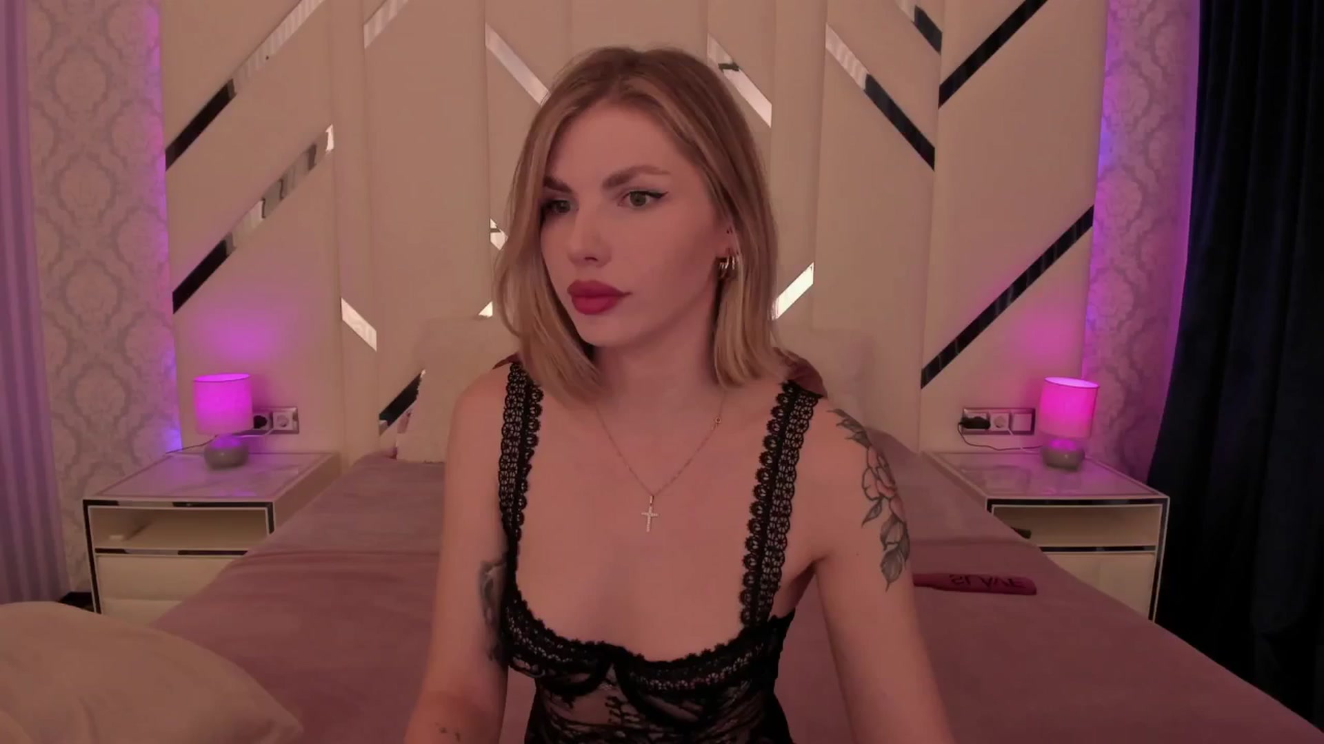 Gallery image thumbnail from Heleyybaylee's myfreecams stream on, 06/28/2025, 20:32 image 7 of 20