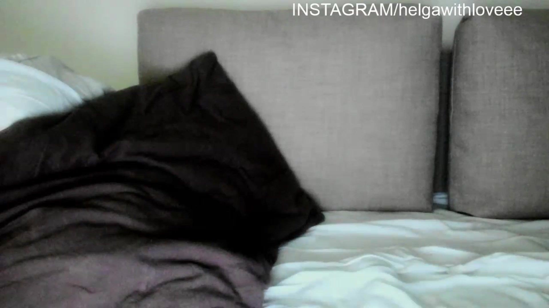 Gallery image thumbnail from Helgapataki's myfreecams stream on, 11/22/2022, 01:42 image 17 of 20
