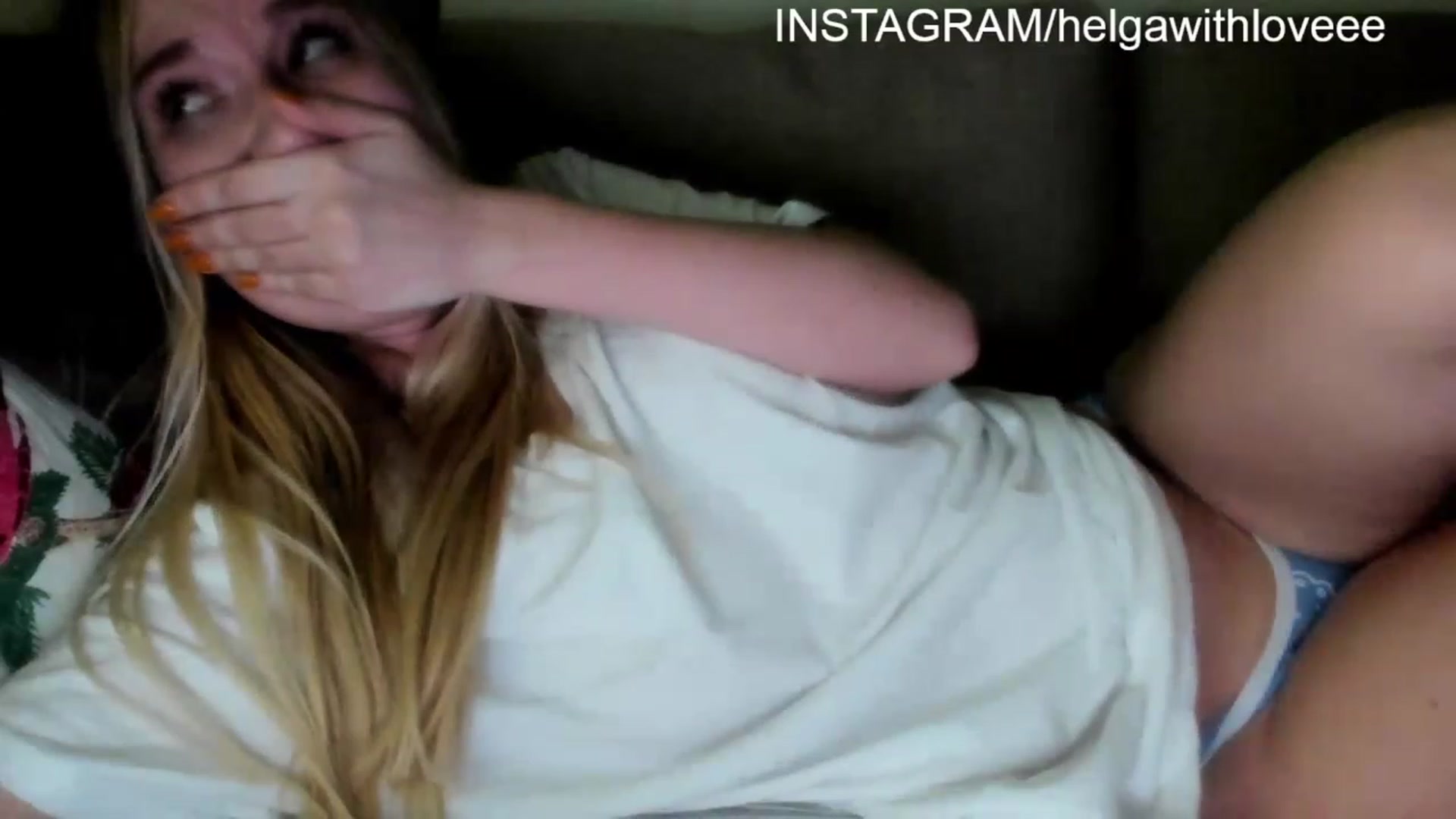 Gallery image thumbnail from Helgapataki's myfreecams stream on, 11/26/2022, 02:04 image 3 of 20