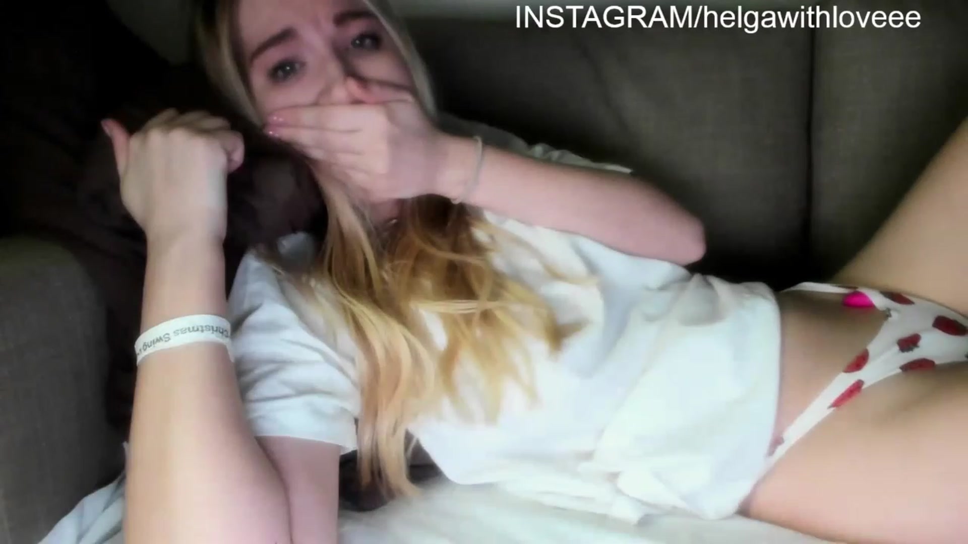 Gallery image thumbnail from Helgapataki's myfreecams stream on, 01/10/2023, 15:16 image 5 of 20