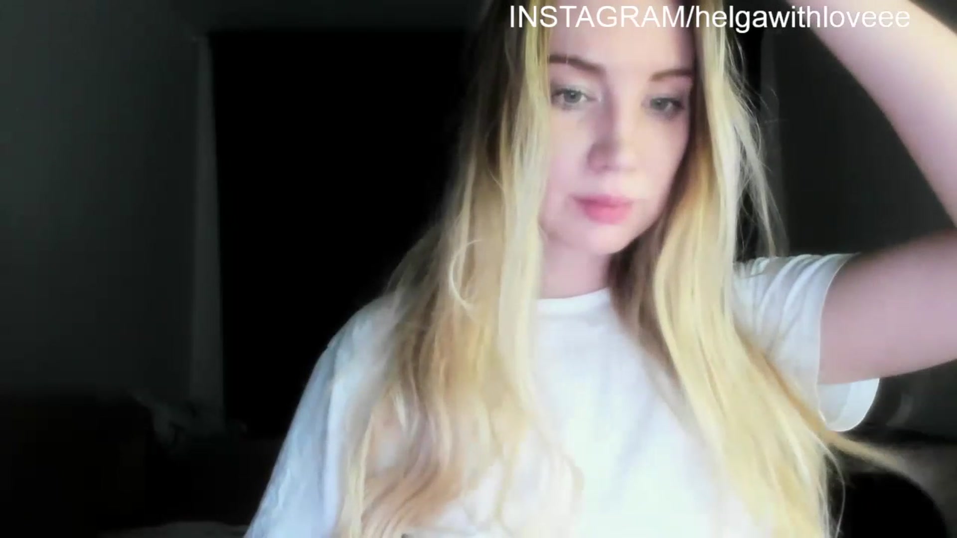 Gallery image thumbnail from Helgapataki's myfreecams stream on, 01/10/2023, 15:16 image 19 of 20