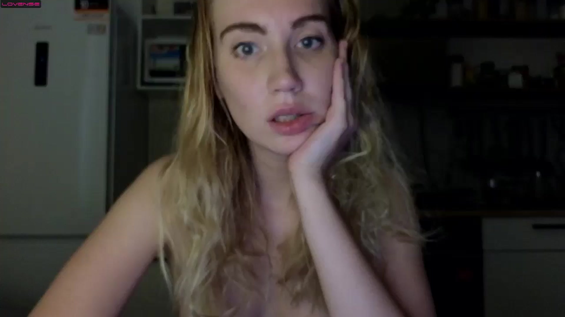 Gallery image thumbnail from Helgapataki's myfreecams stream on, 05/30/2024, 02:14 image 2 of 20
