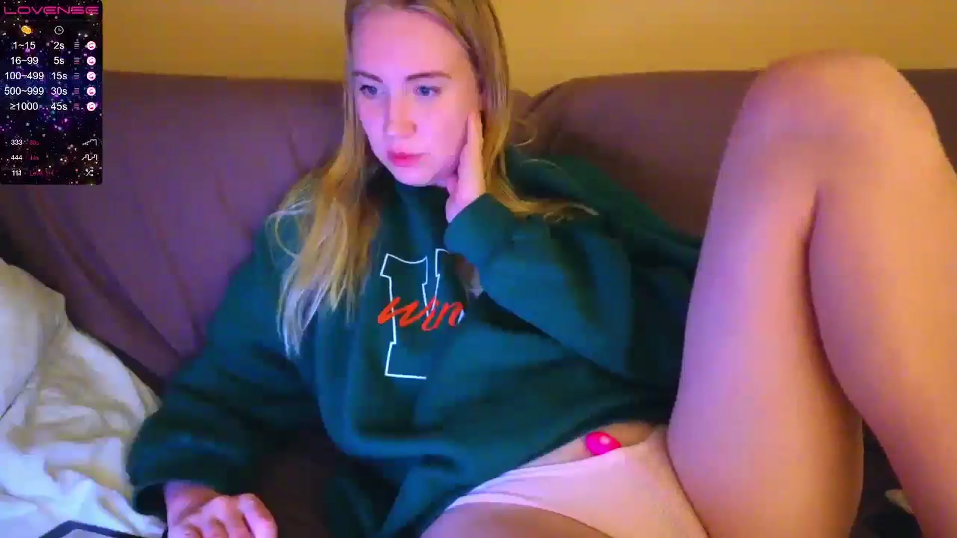 Gallery image thumbnail from Helgapataki's myfreecams stream on, 08/23/2024, 24:11 image 2 of 20