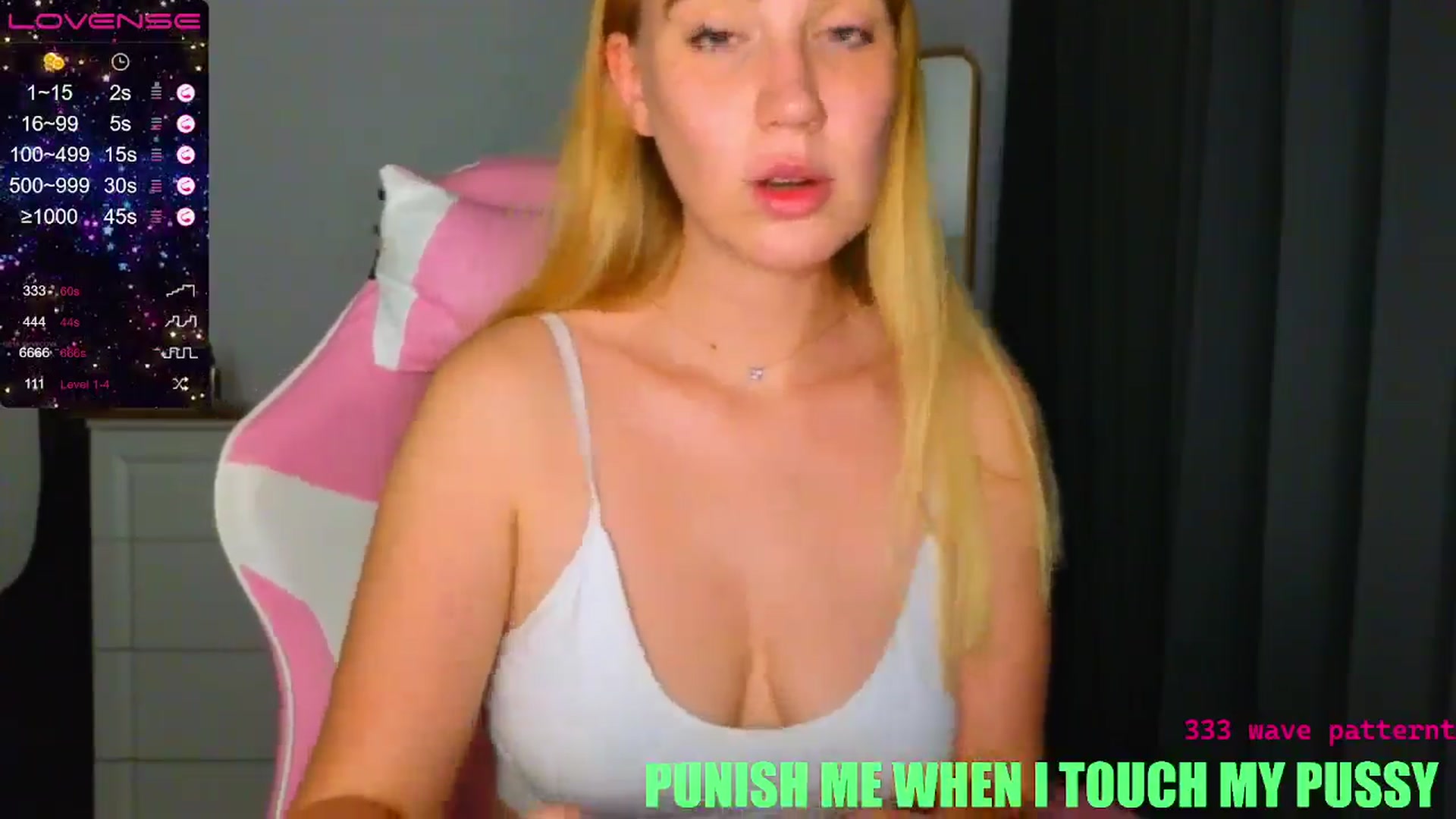 Gallery image thumbnail from Helgapataki's myfreecams stream on, 08/24/2024, 21:29 image 18 of 20