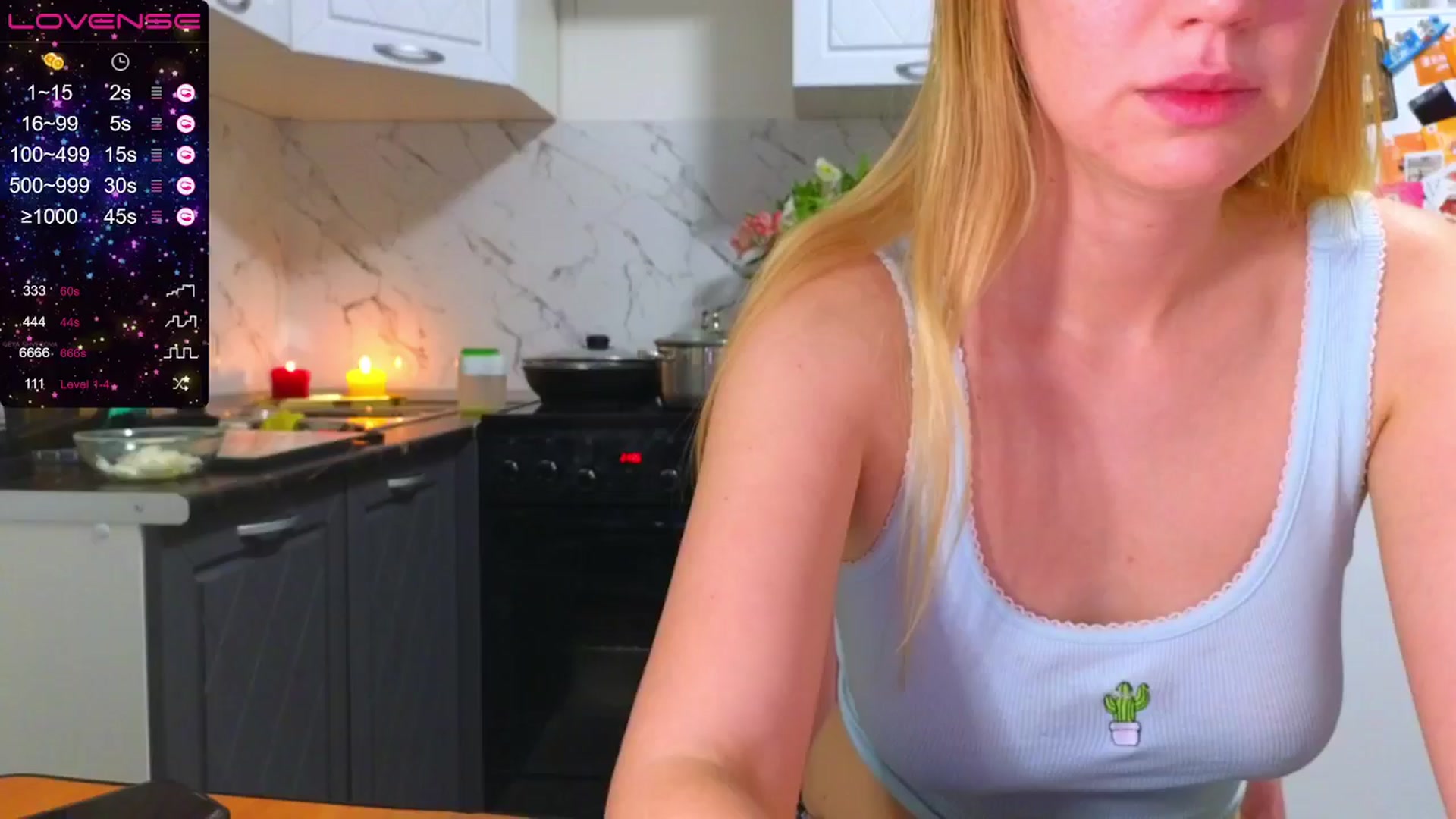 Gallery image thumbnail from Helgapataki's myfreecams stream on, 10/12/2024, 18:36 image 15 of 20