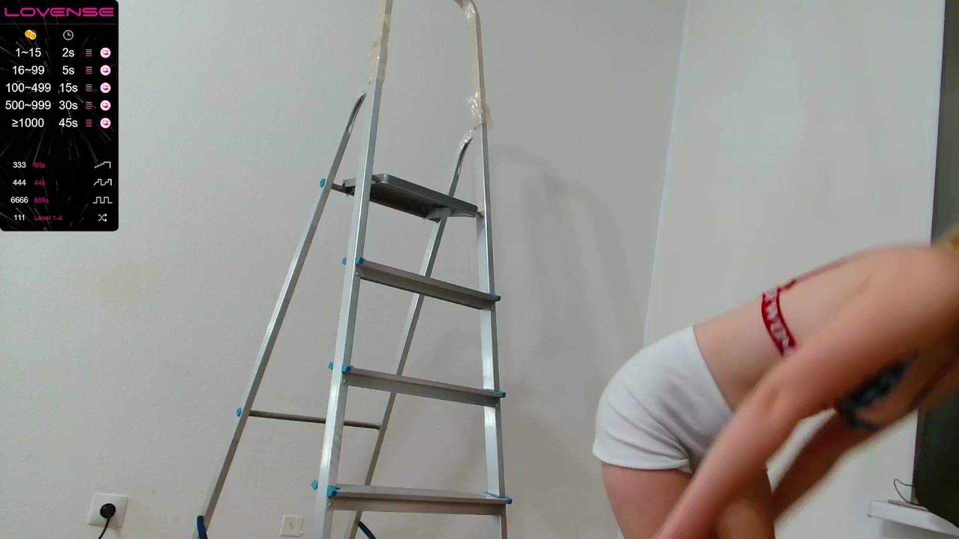 Gallery image thumbnail from Helgapataki's myfreecams stream on, 11/01/2024, 23:38 image 7 of 20