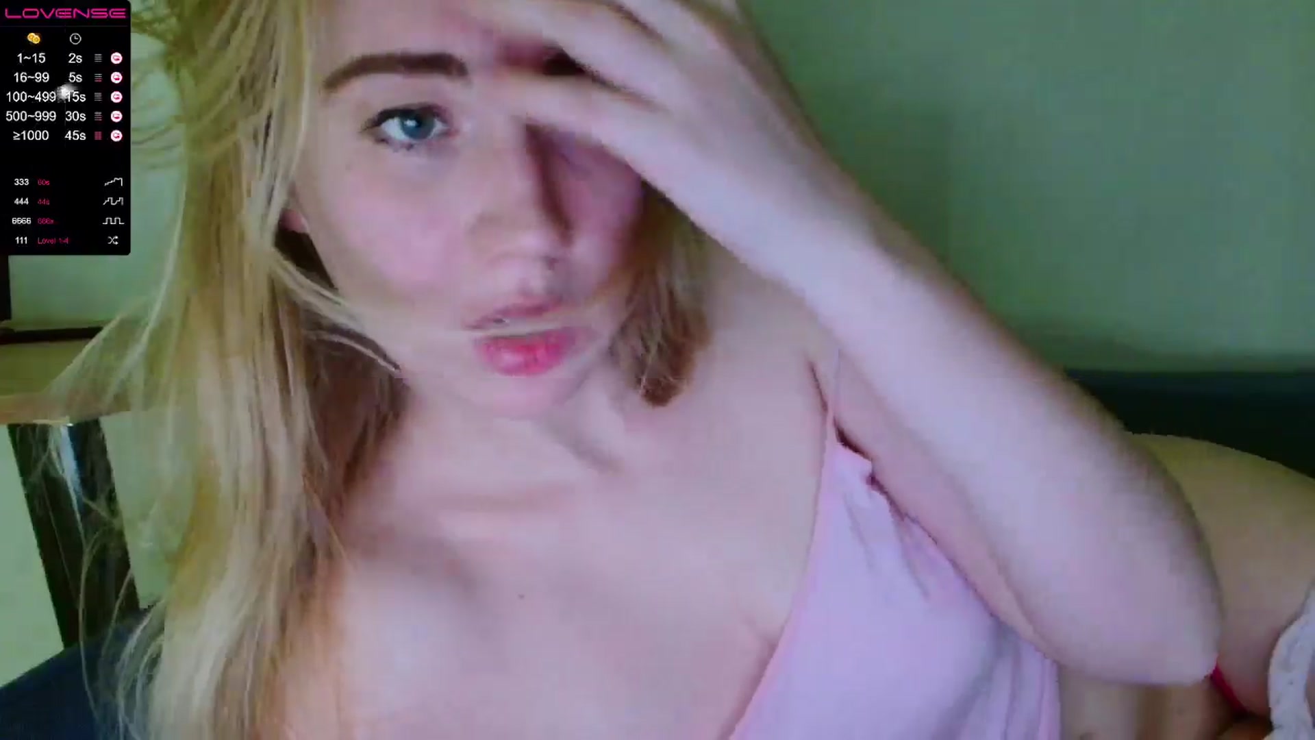 Gallery image thumbnail from Helgapataki's myfreecams stream on, 11/15/2024, 03:34 image 10 of 20