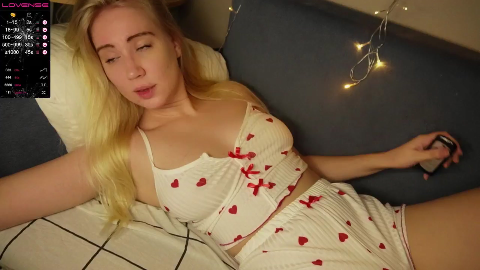 Gallery image thumbnail from Helgapataki's myfreecams stream on, 12/15/2024, 17:48 image 2 of 20