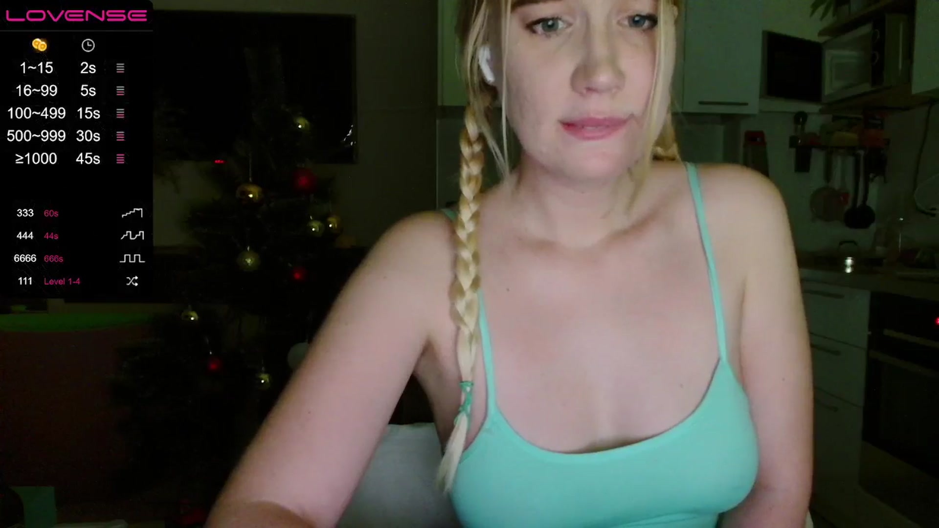 Gallery image thumbnail from Helgapataki's myfreecams stream on, 12/29/2024, 23:30 image 17 of 20