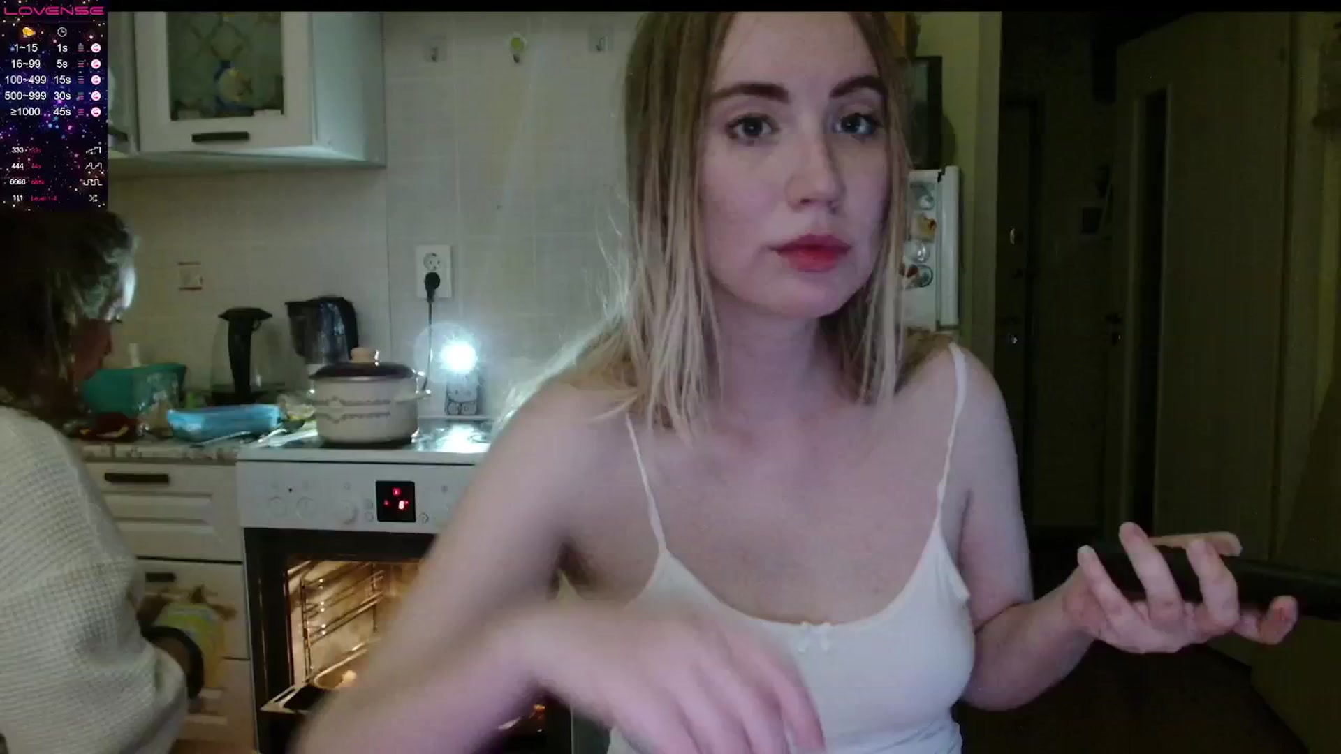 Gallery image thumbnail from Helgapataki's myfreecams stream on, 08/02/2025, 19:50 image 18 of 20