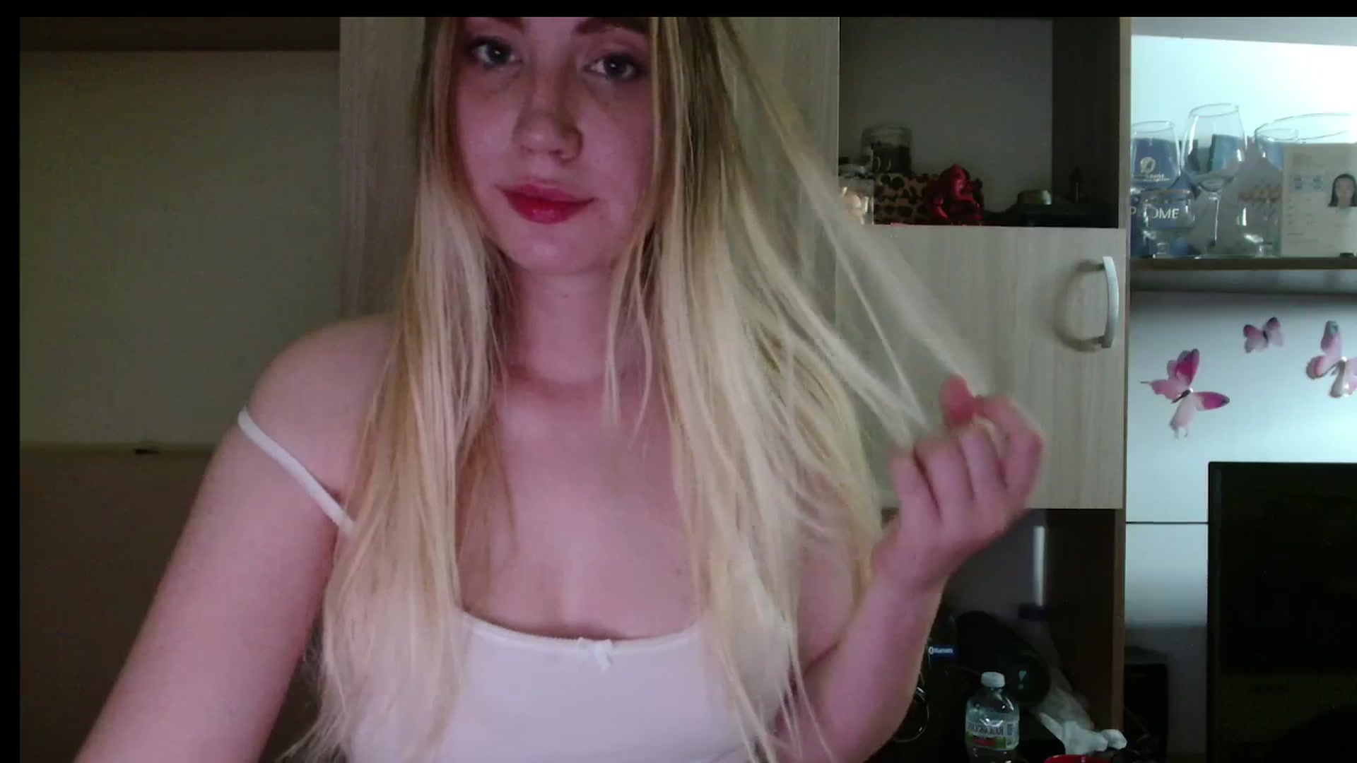 Gallery image thumbnail from Helgapataki's myfreecams stream on, 08/03/2025, 02:12 image 12 of 20