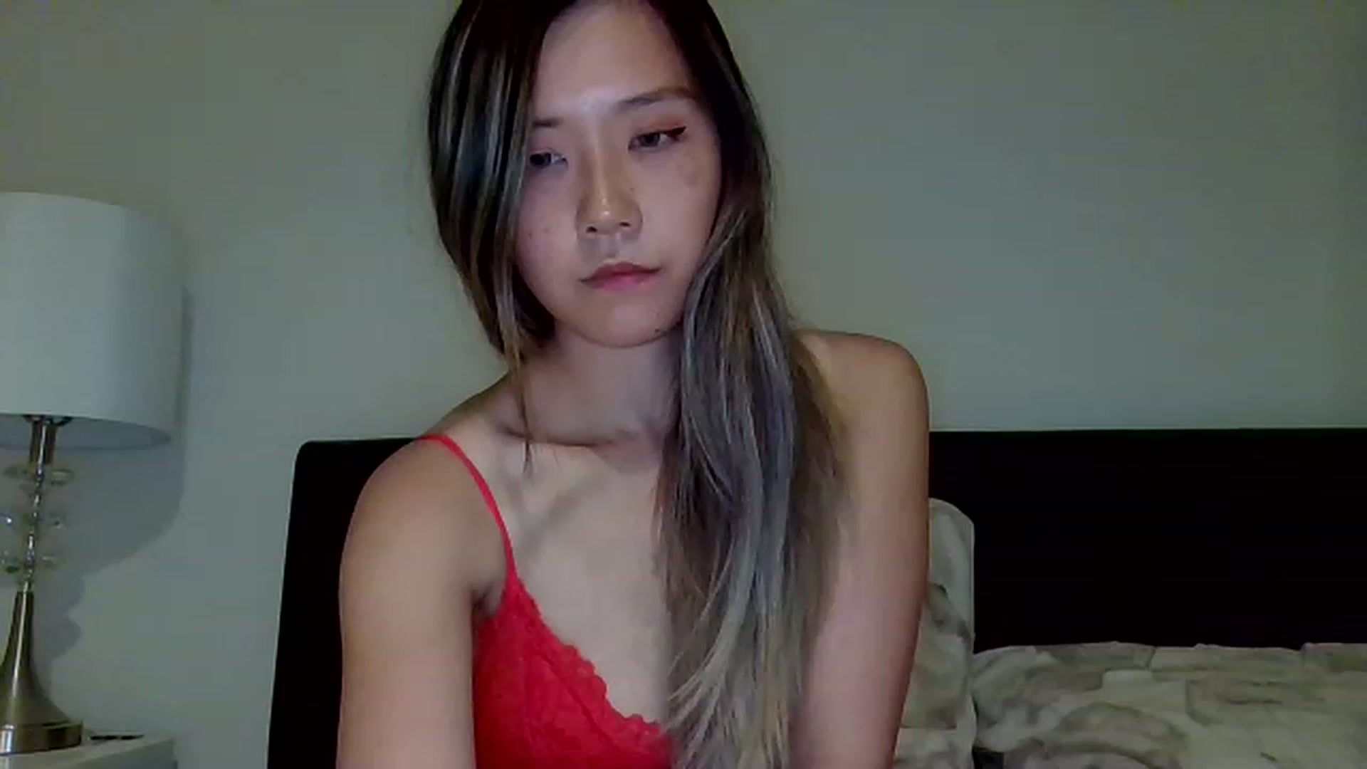 Gallery image thumbnail from Heliumlove's myfreecams stream on, 12/19/2022, 04:13 image 17 of 20