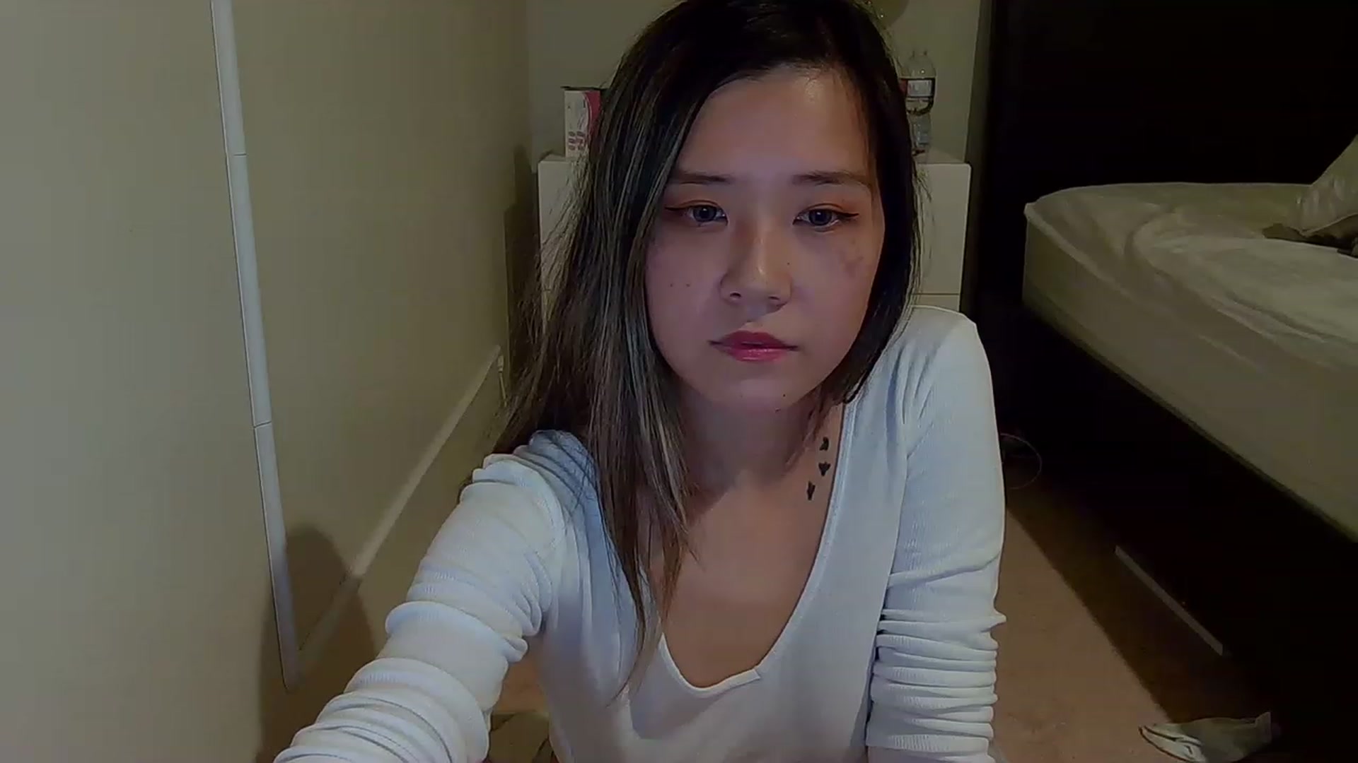 Gallery image thumbnail from Heliumlove's myfreecams stream on, 12/30/2022, 04:35 image 13 of 20
