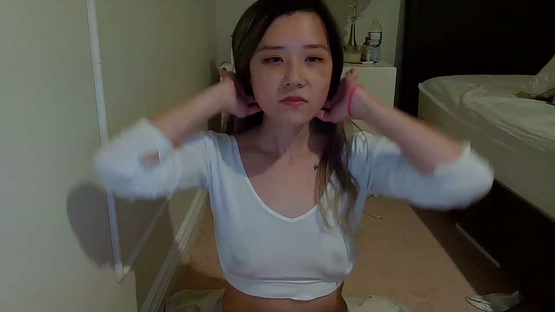 Gallery image thumbnail from Heliumlove's myfreecams stream on, 12/30/2022, 04:35 image 19 of 20