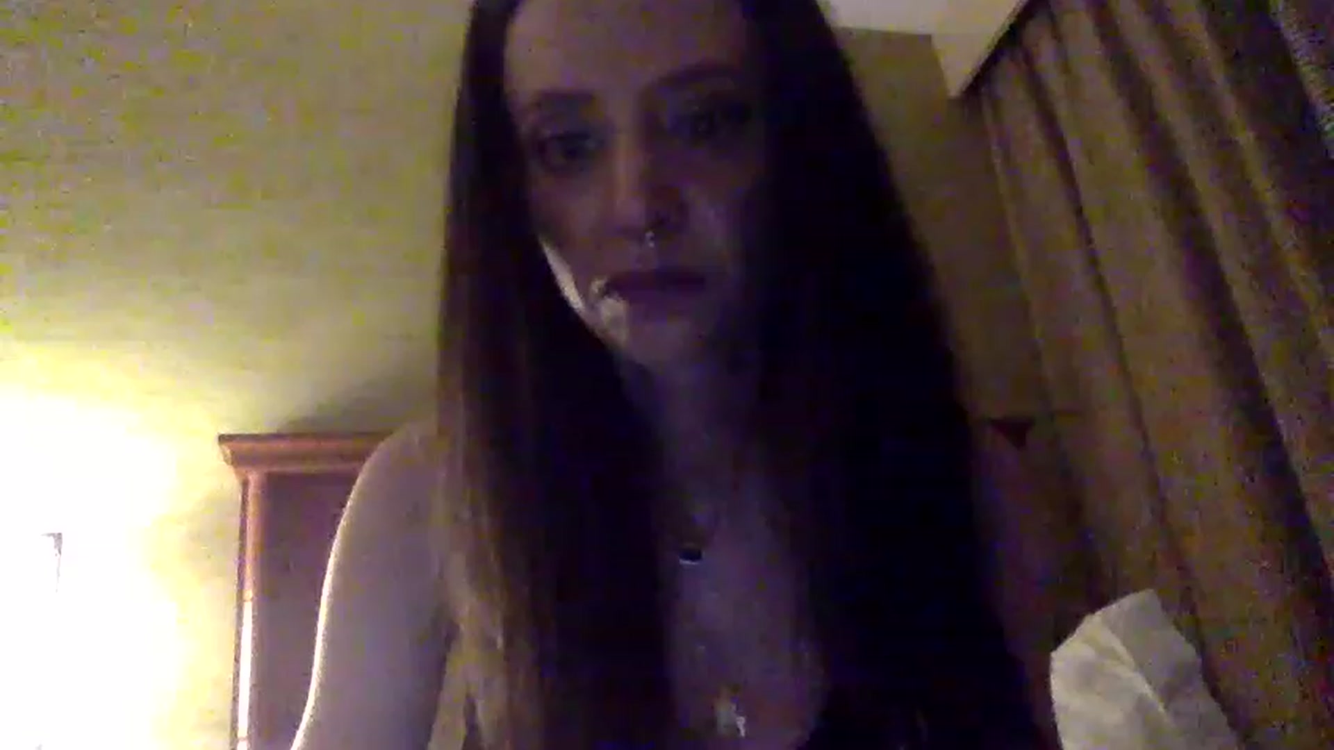 Gallery image thumbnail from HellKittie69's myfreecams stream on, 12/25/2022, 13:43 image 8 of 20