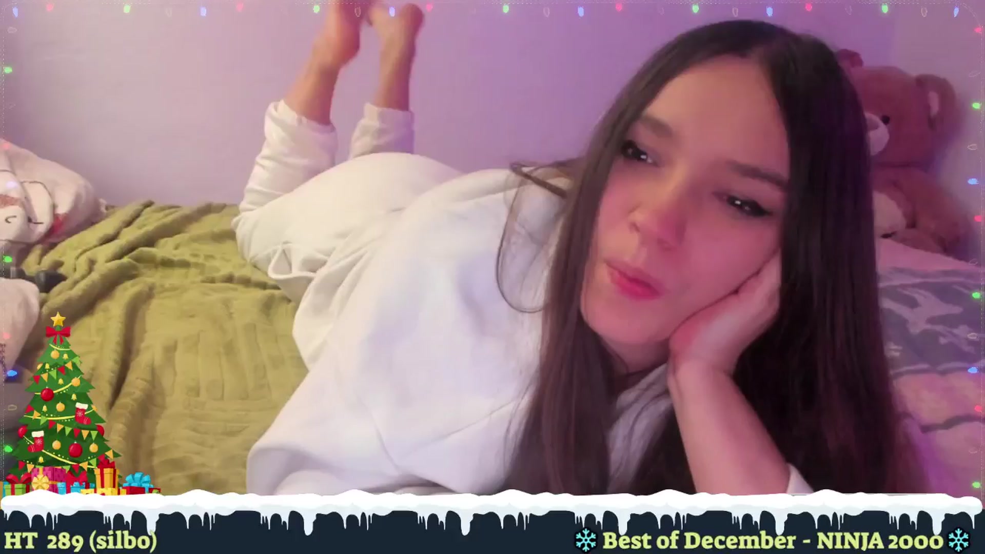 Gallery image thumbnail from Hell_Belle's myfreecams stream on, 12/02/2024, 22:41 image 12 of 20