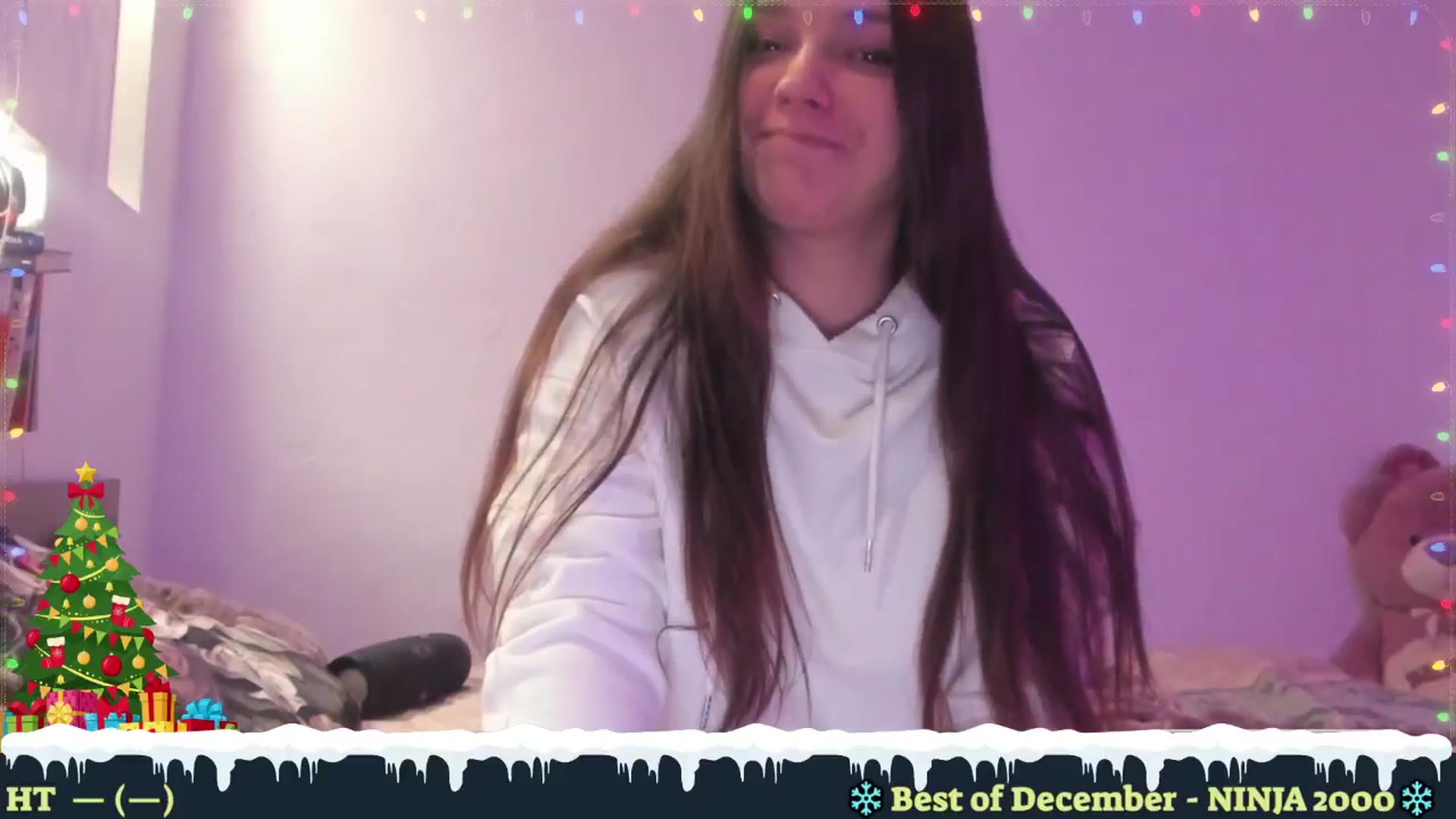 Gallery image thumbnail from Hell_Belle's myfreecams stream on, 12/25/2024, 21:57 image 7 of 20