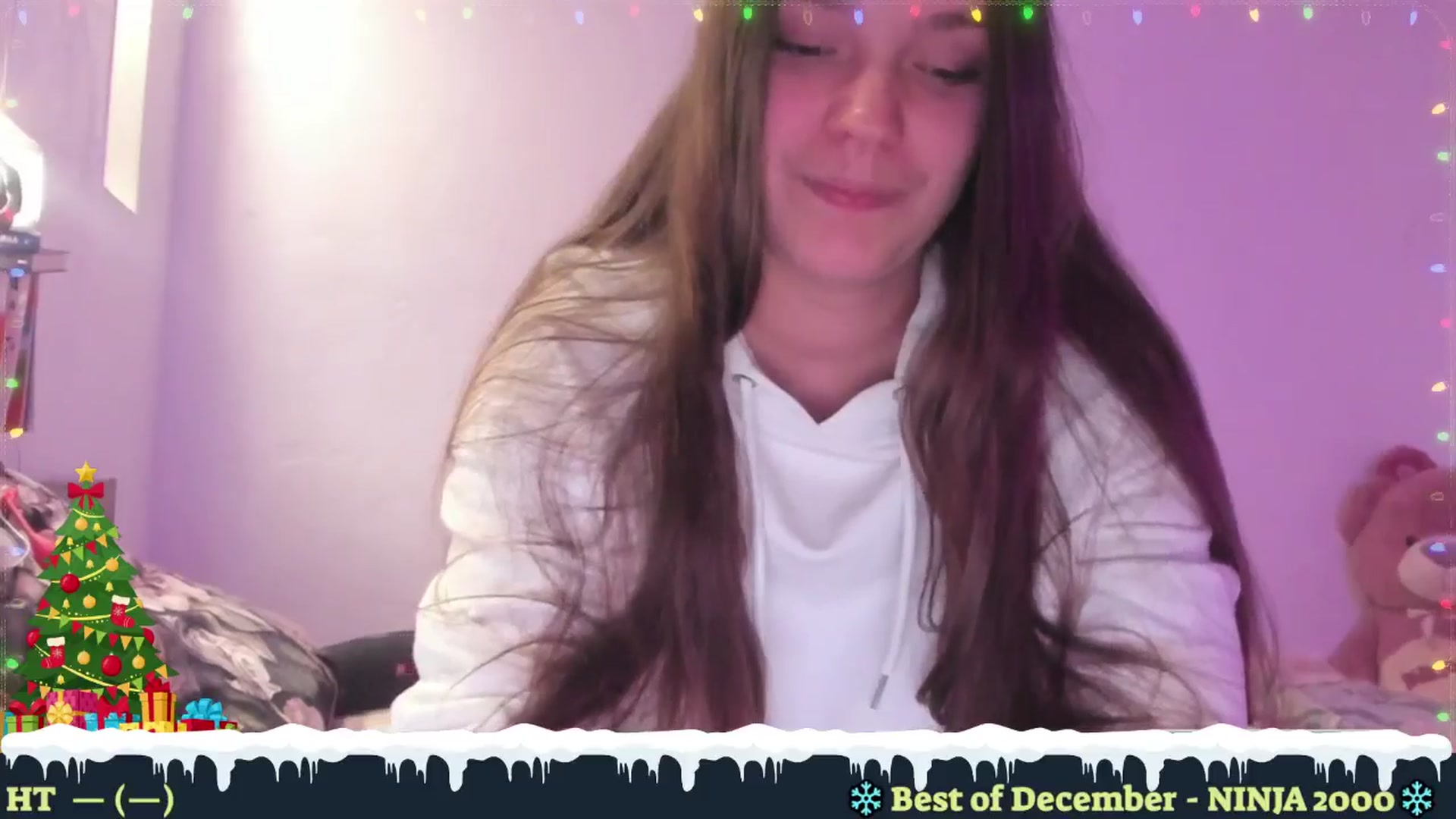 Gallery image thumbnail from Hell_Belle's myfreecams stream on, 12/25/2024, 21:57 image 3 of 20