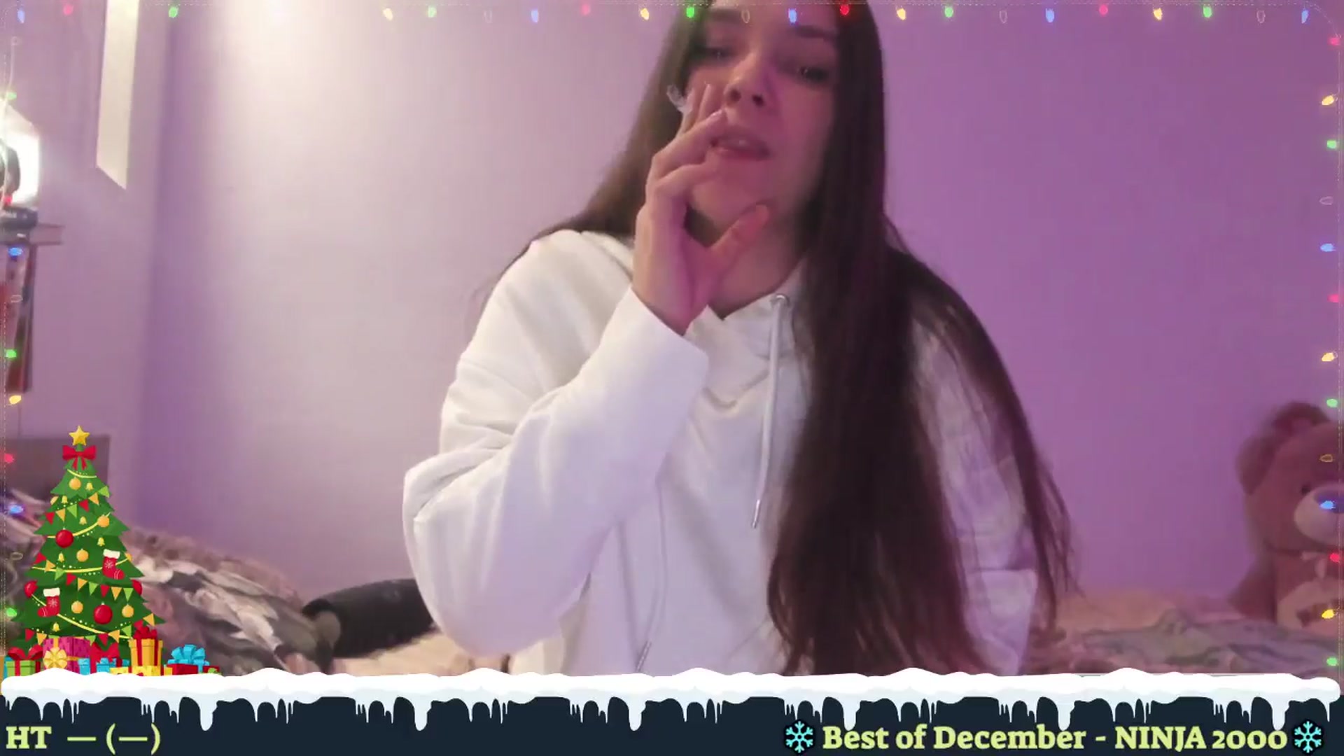 Gallery image thumbnail from Hell_Belle's myfreecams stream on, 12/25/2024, 21:57 image 8 of 20