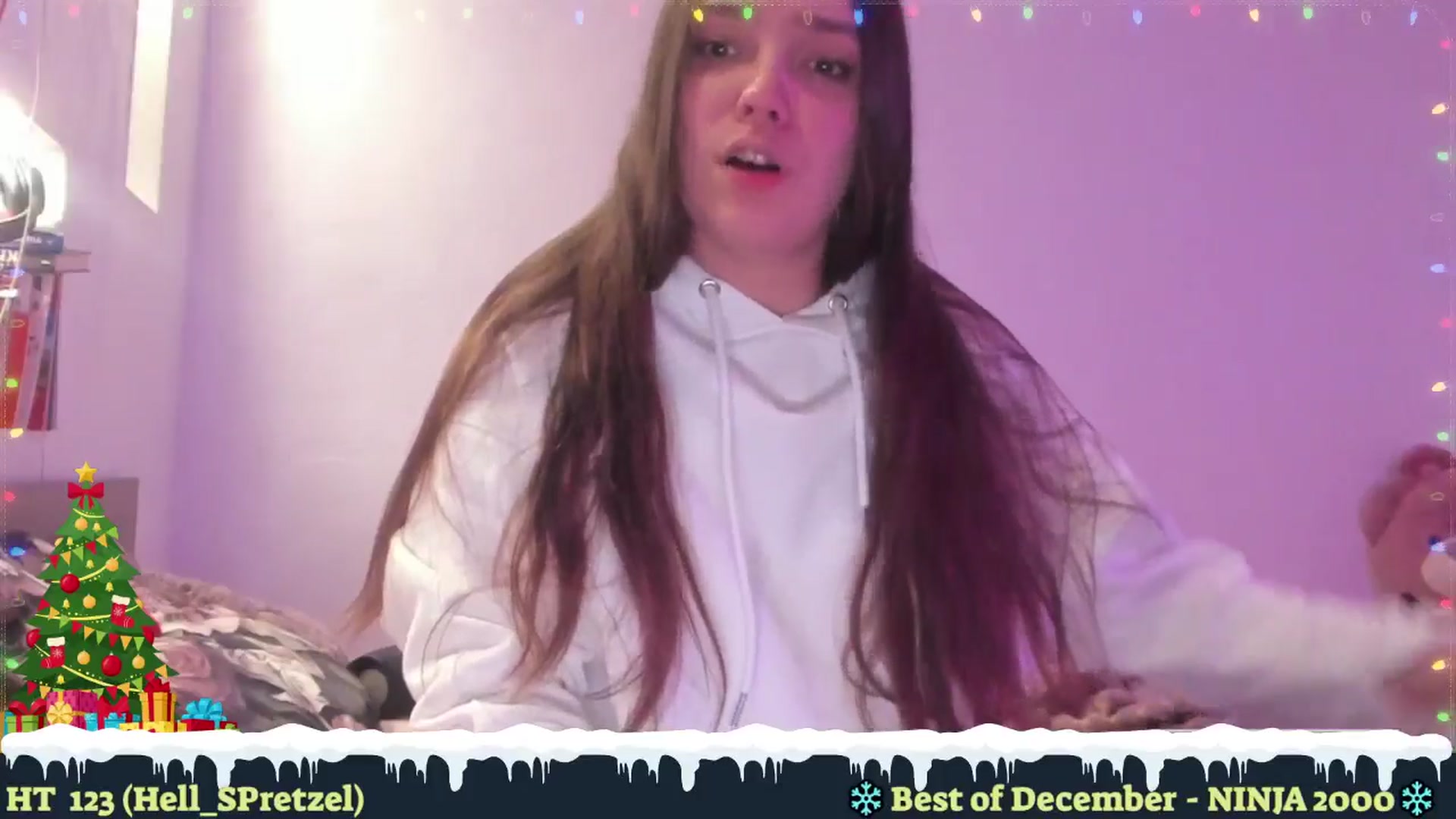 Gallery image thumbnail from Hell_Belle's myfreecams stream on, 12/25/2024, 21:57 image 12 of 20
