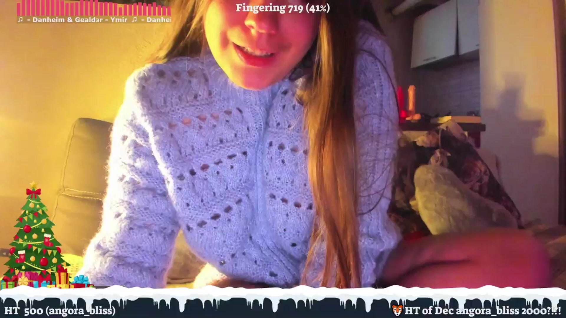 Gallery image thumbnail from Hell_Belle's myfreecams stream on, 12/10/2025, 13:58 image 16 of 20